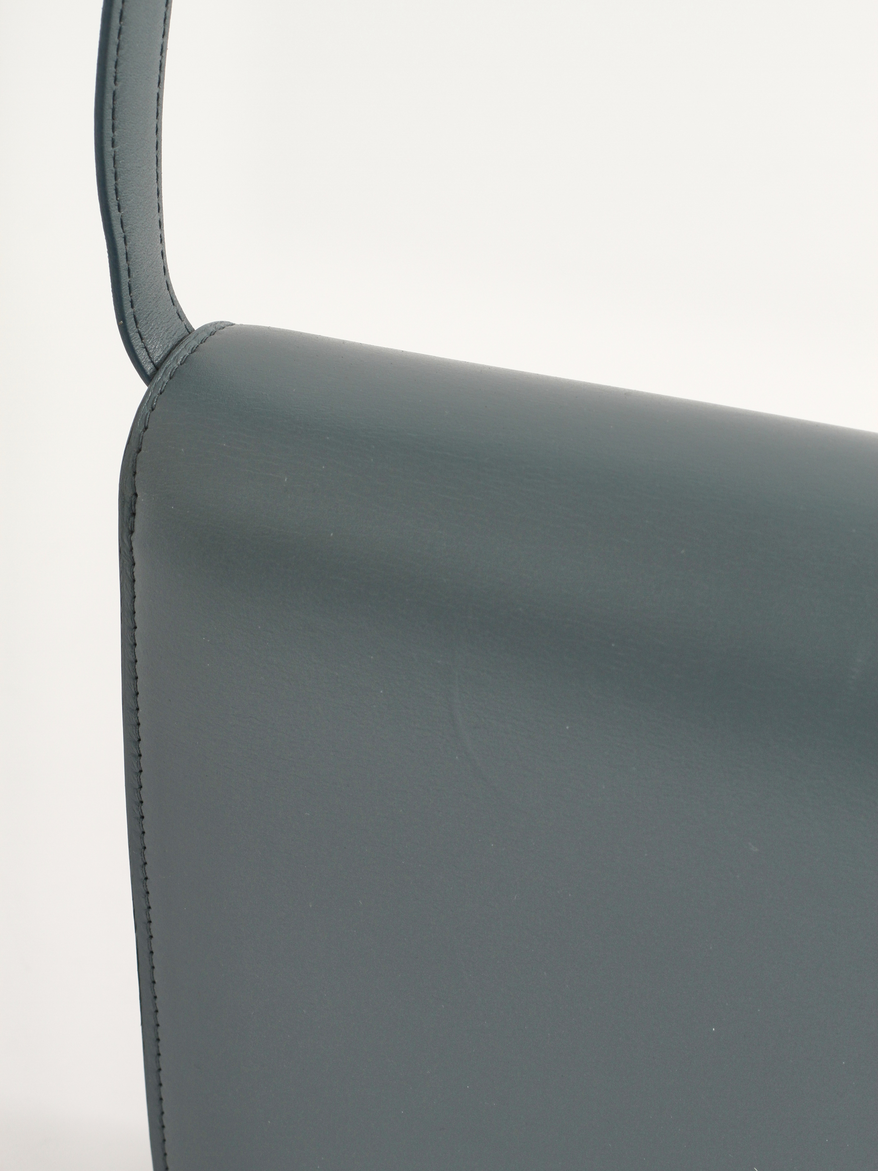 Celine Classic 8