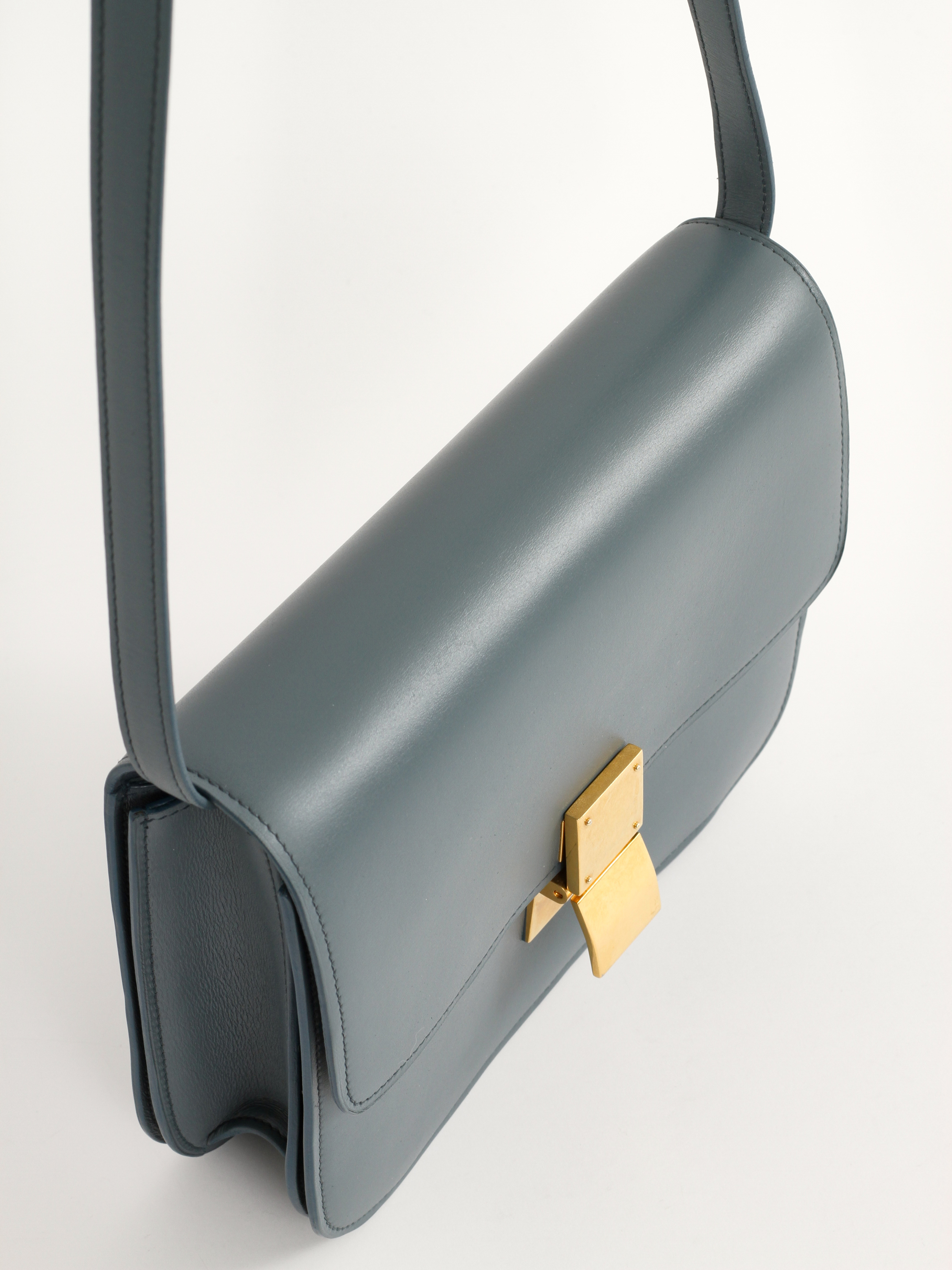 Celine Classic 4