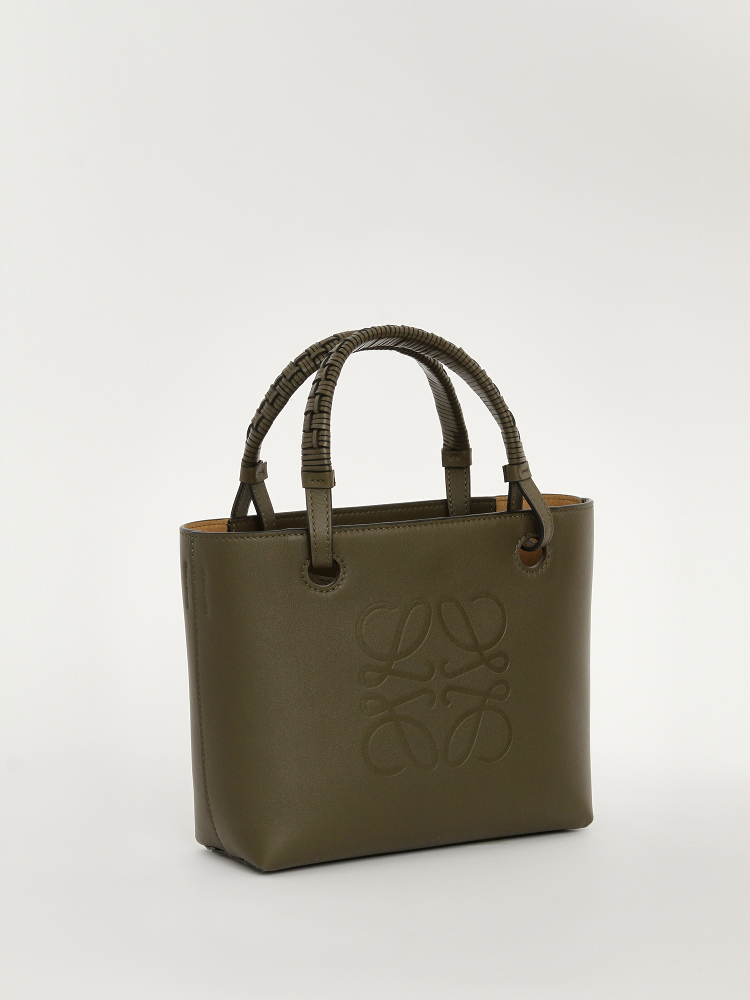 Loewe Anagram 3