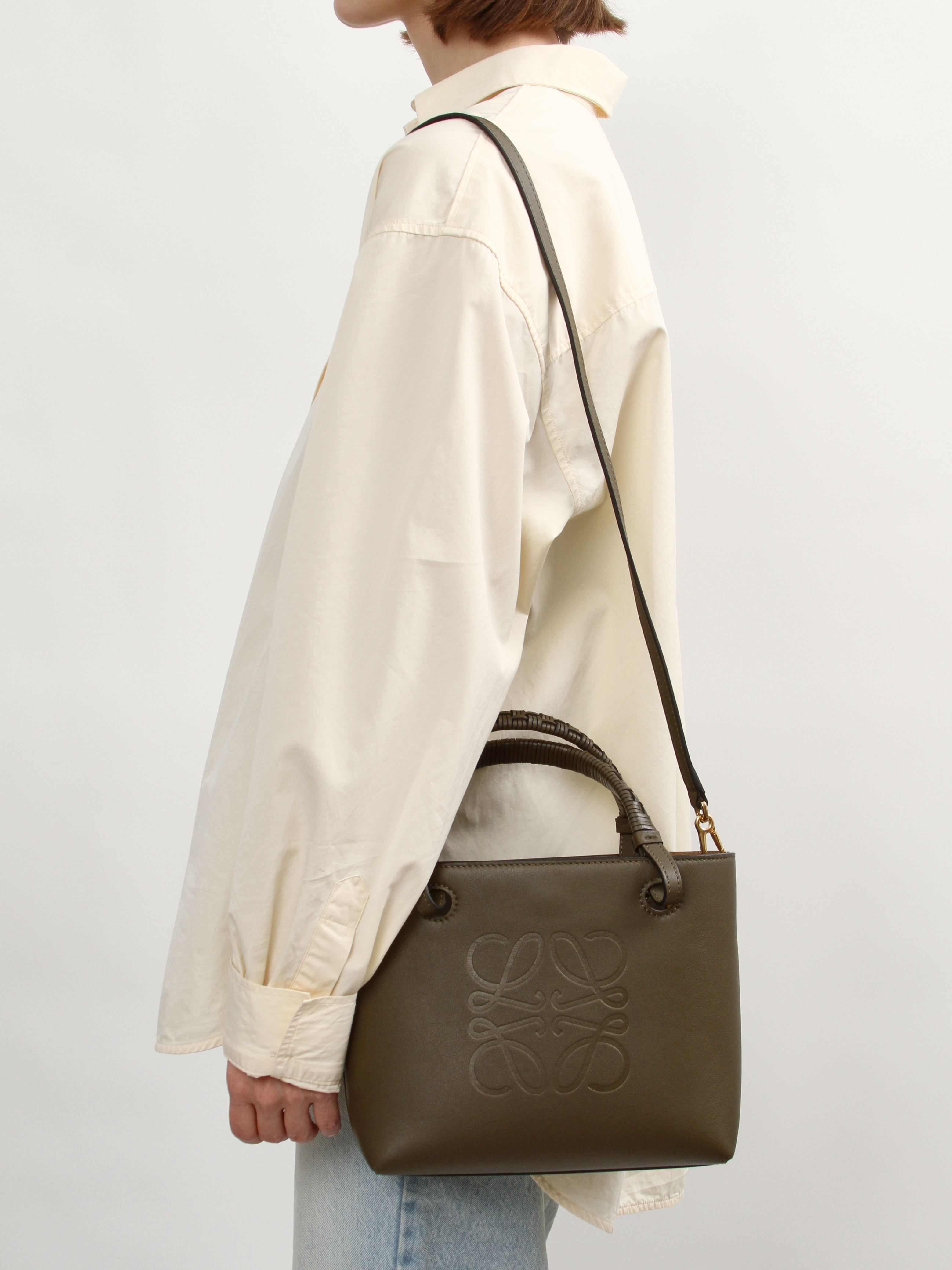 Loewe Anagram 2