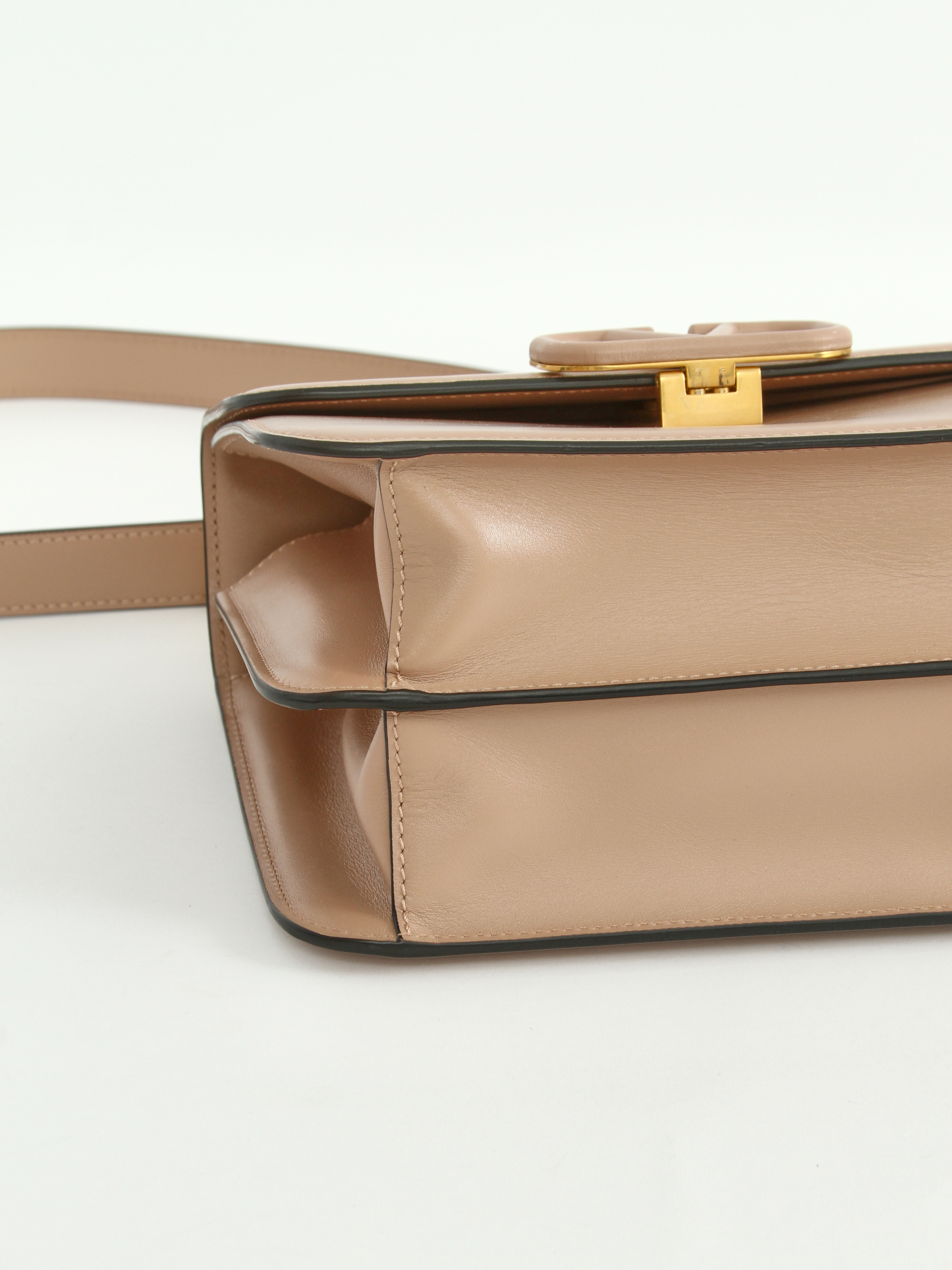 Valentino Vsling 5