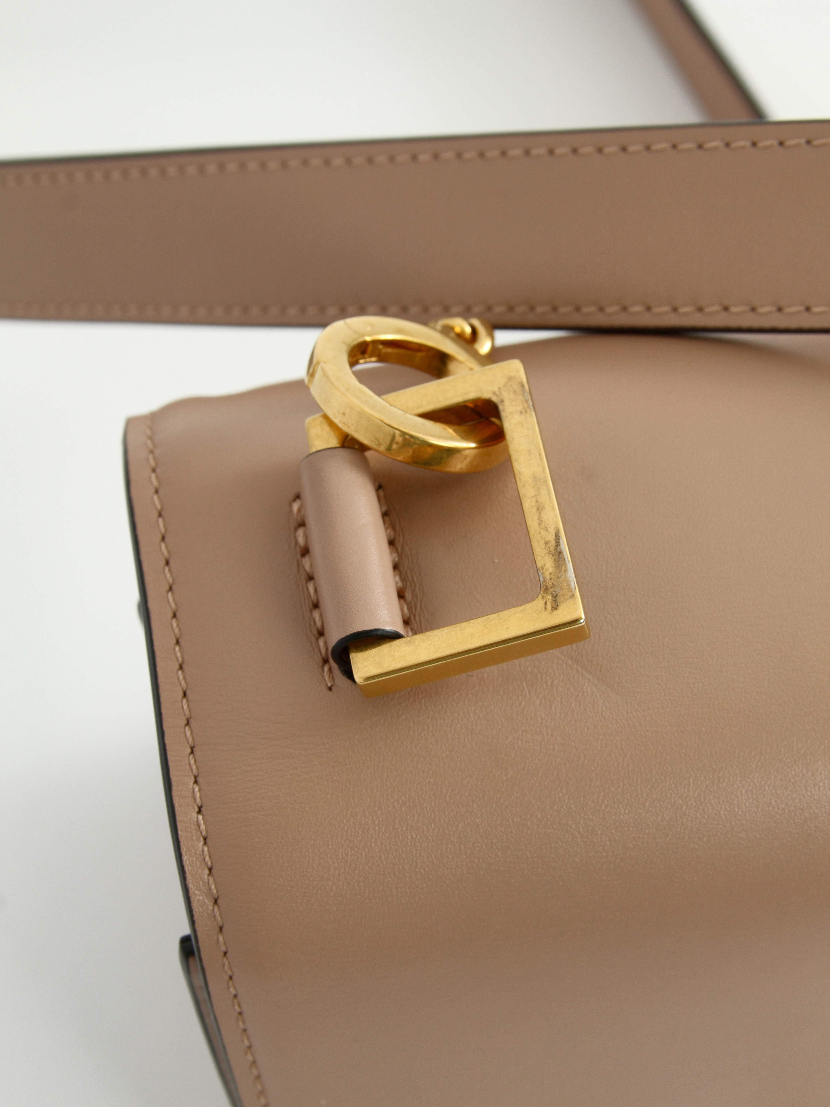 Valentino Vsling 8