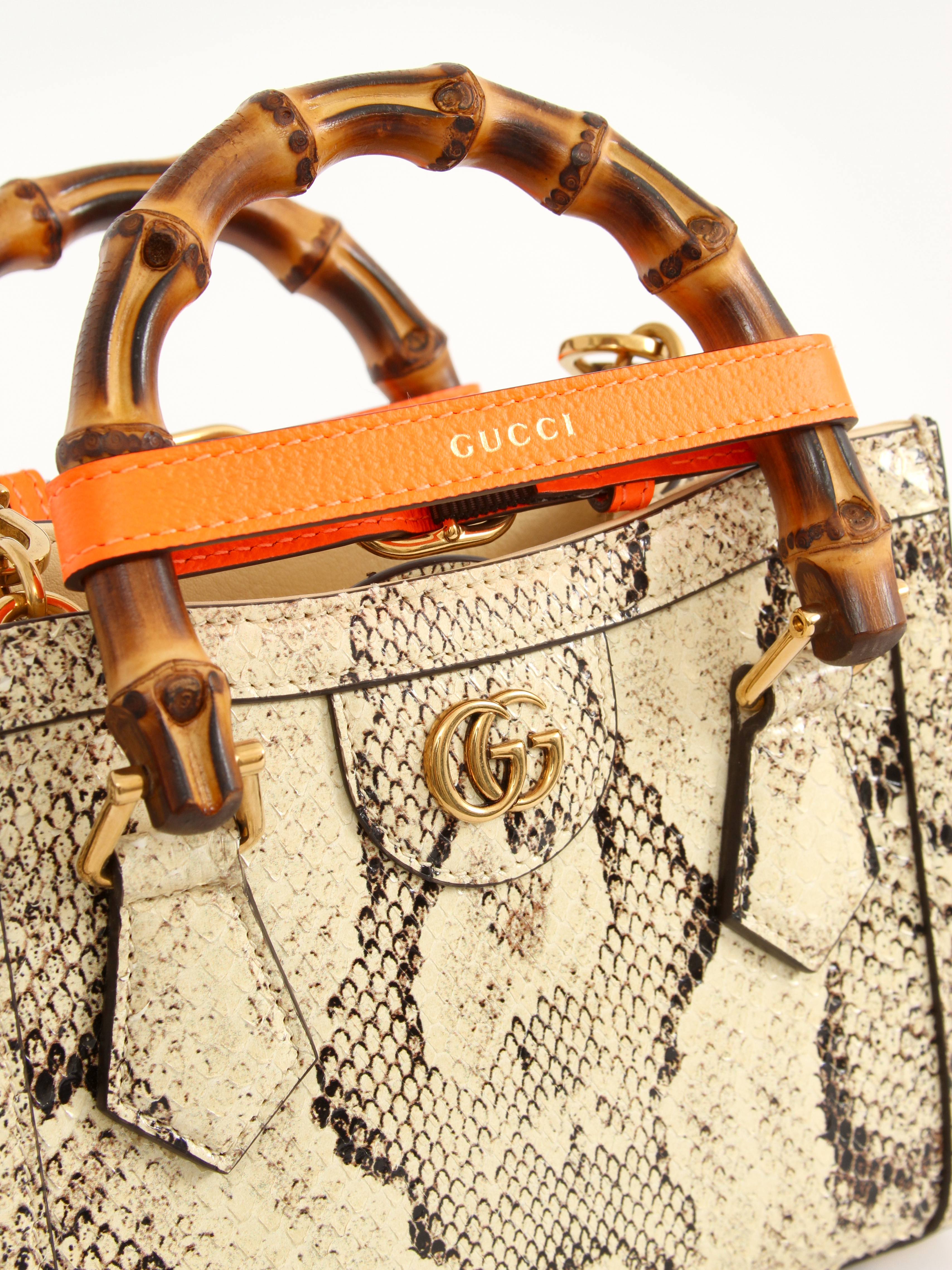 Gucci Diana 7