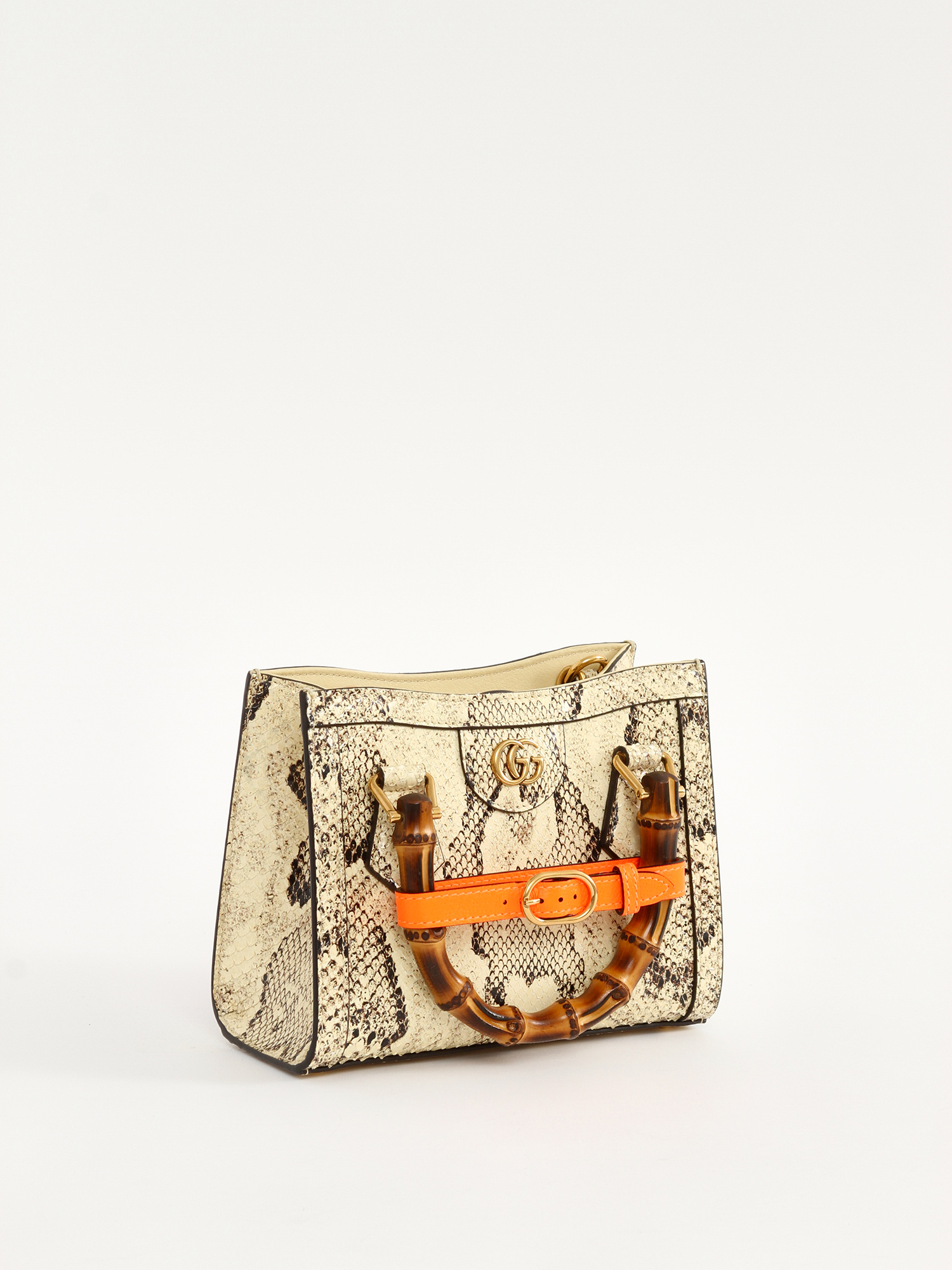 Gucci Diana 2