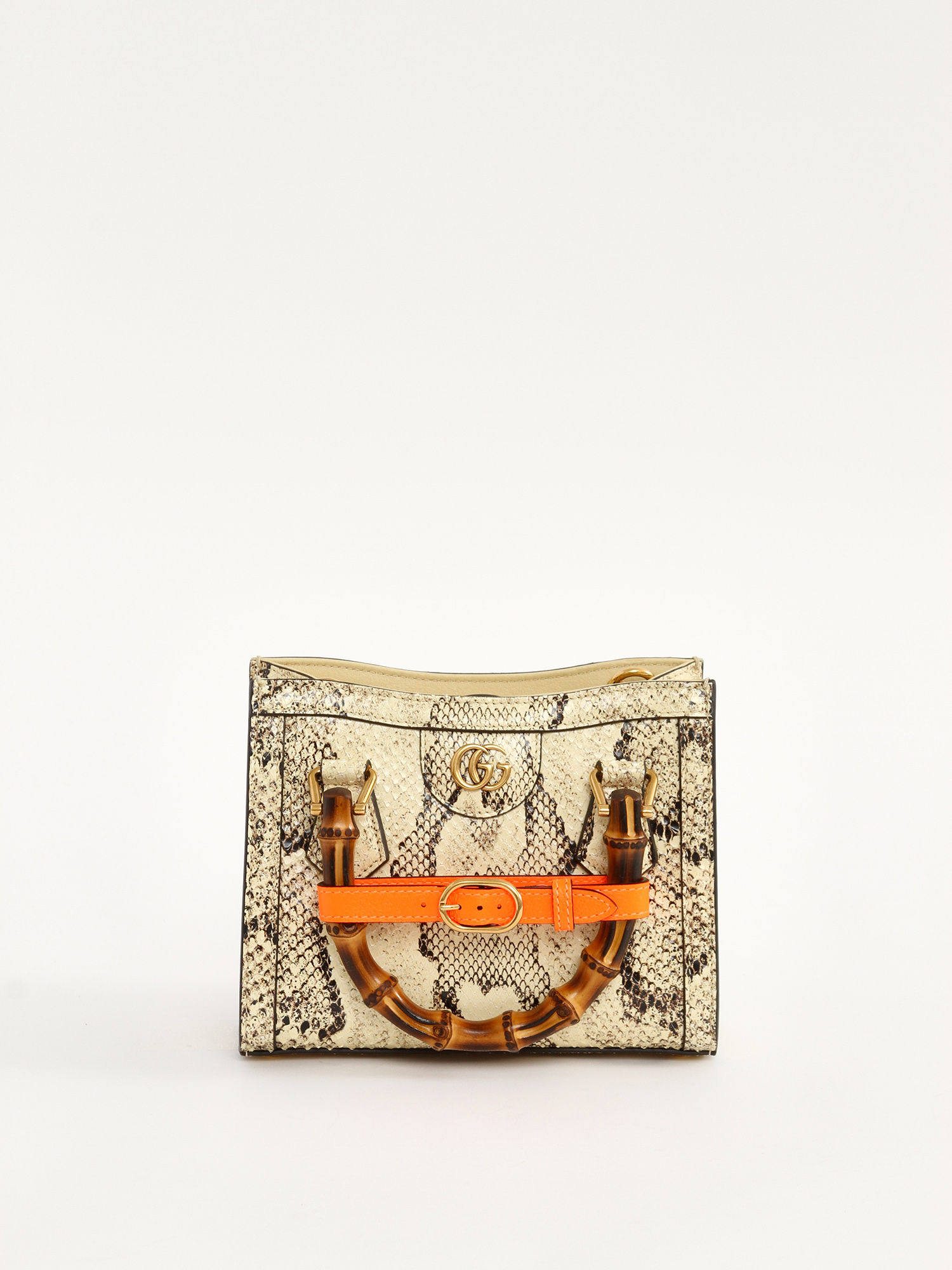 Gucci Diana 0