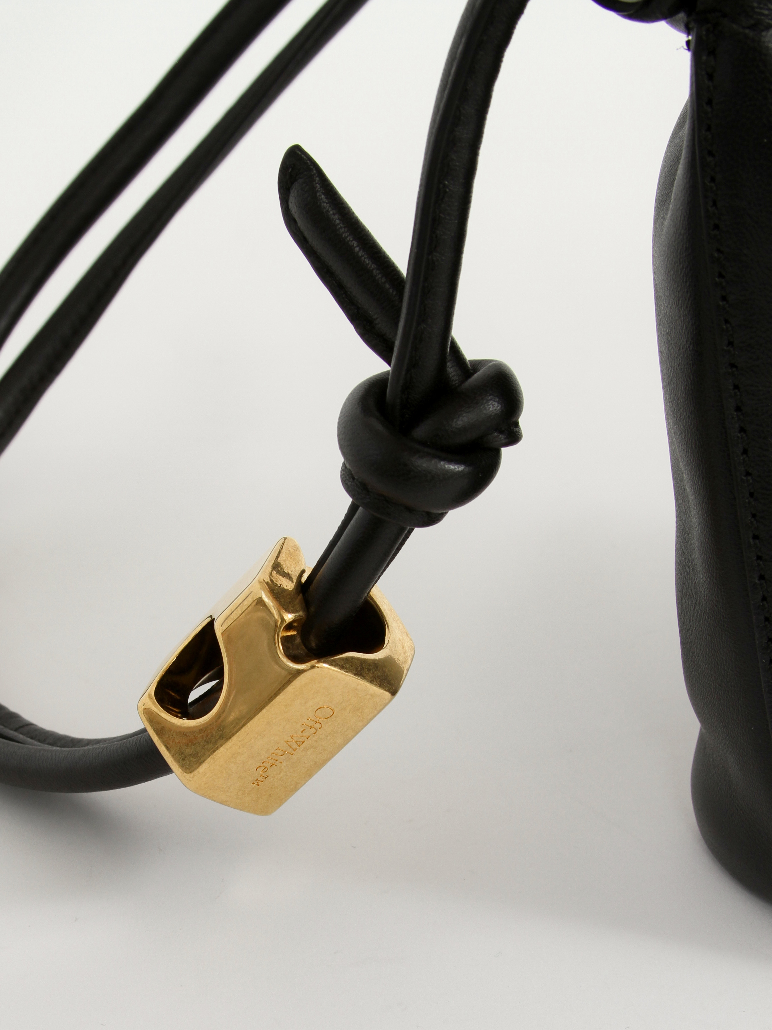 Off-White Leather Bag 4