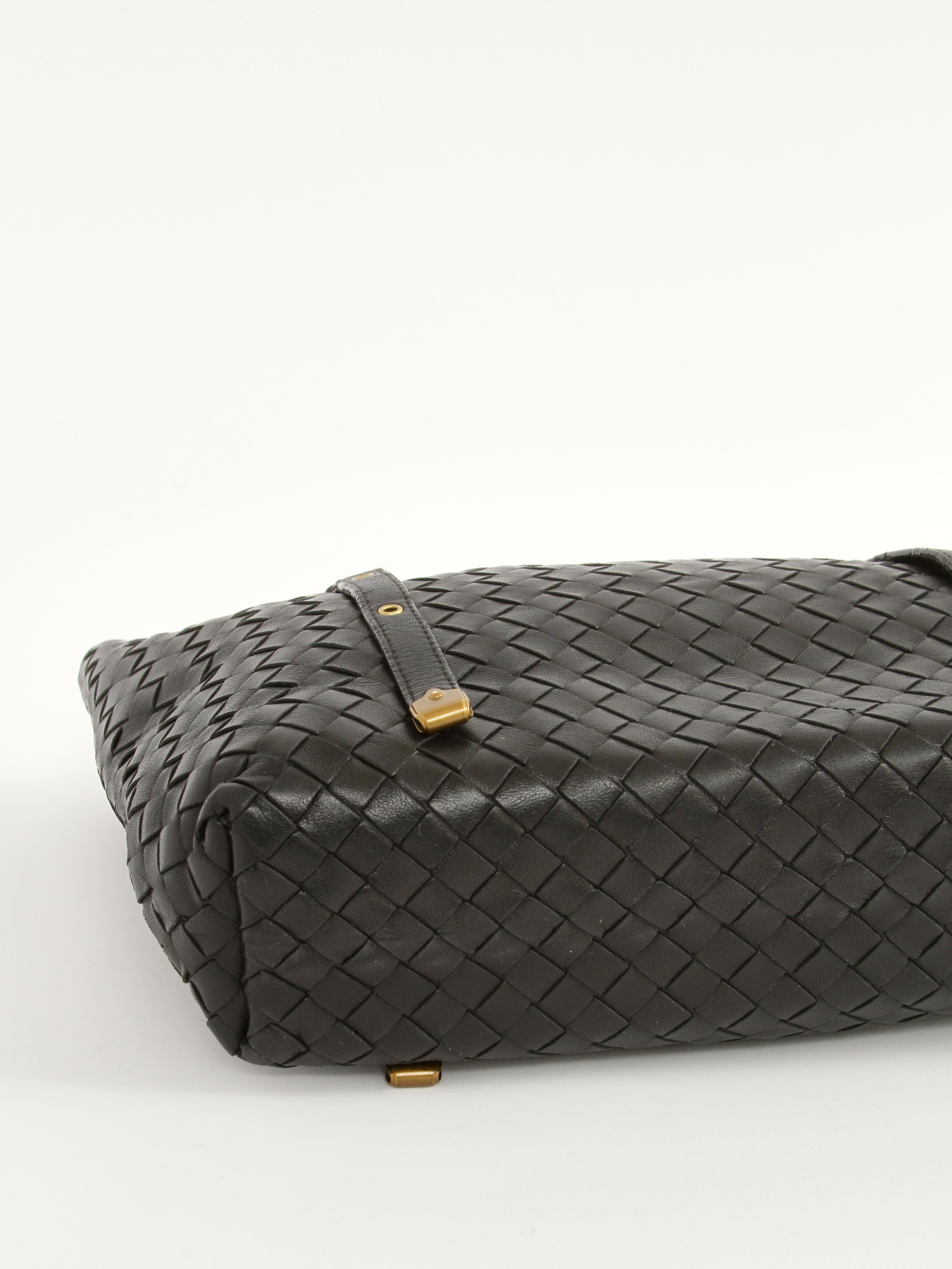 Bottega Veneta Leather Bag 5