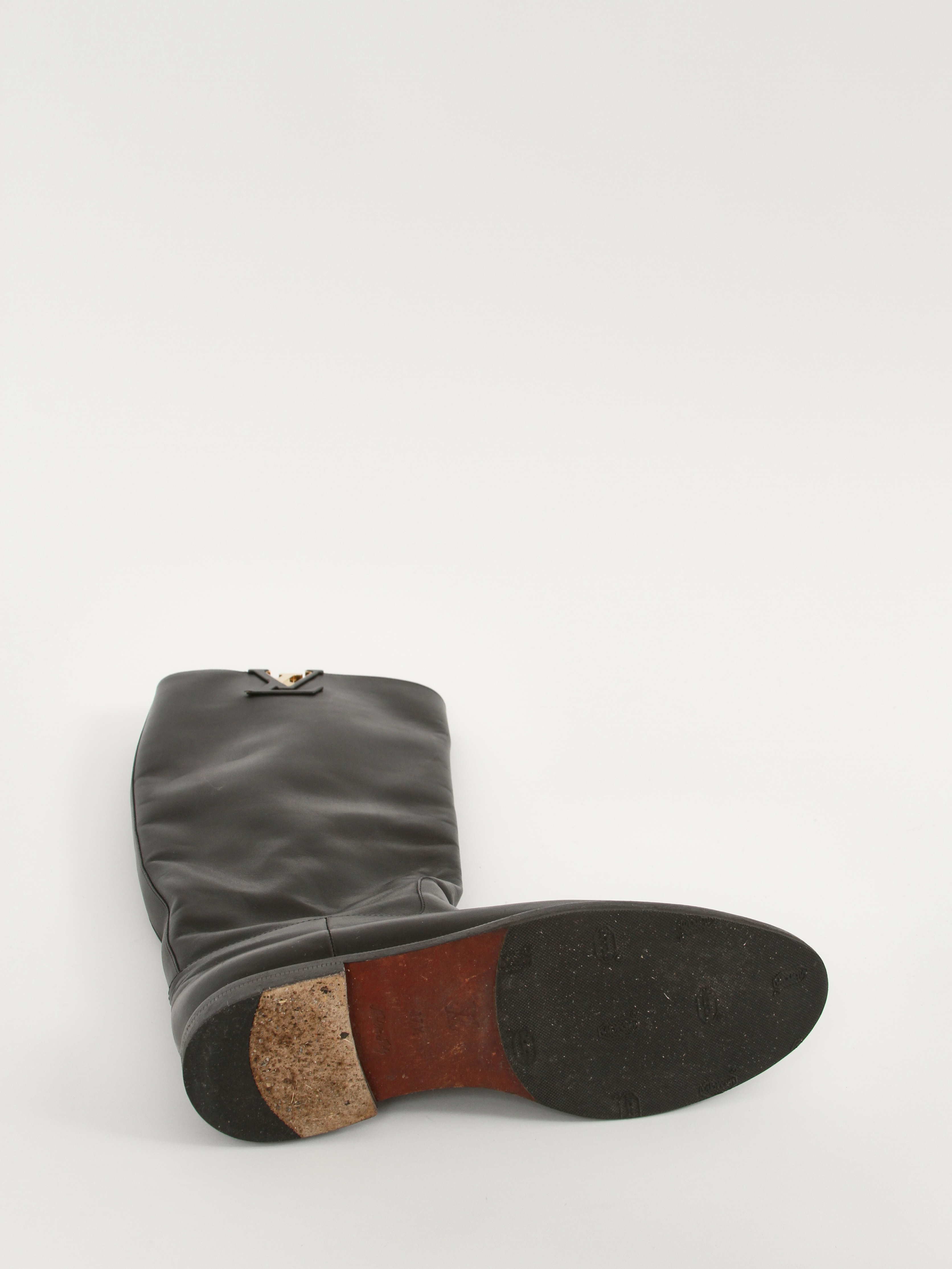 Louis Vuitton Shoes 37.5 9