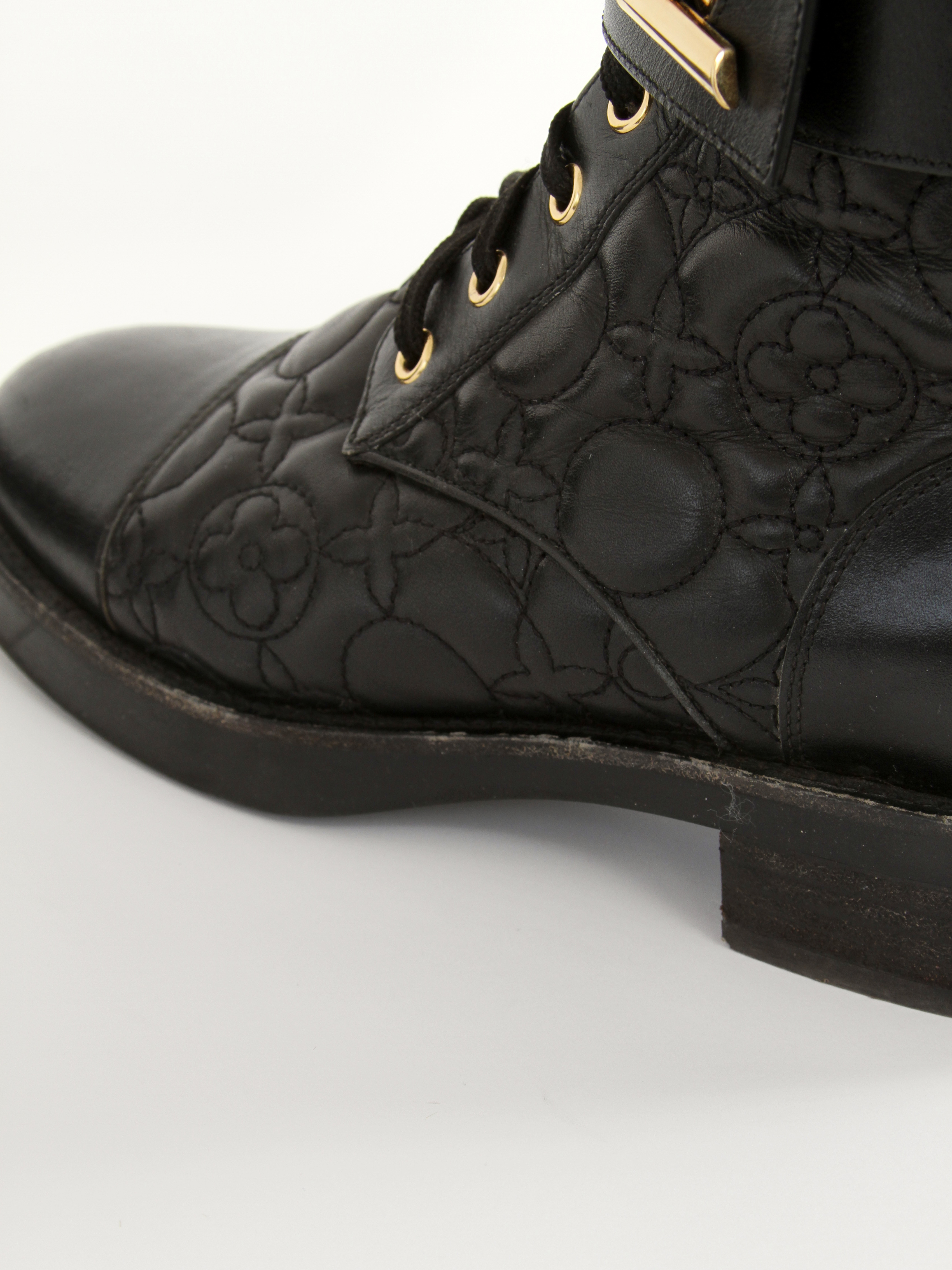 Louis Vuitton Shoes 39 11