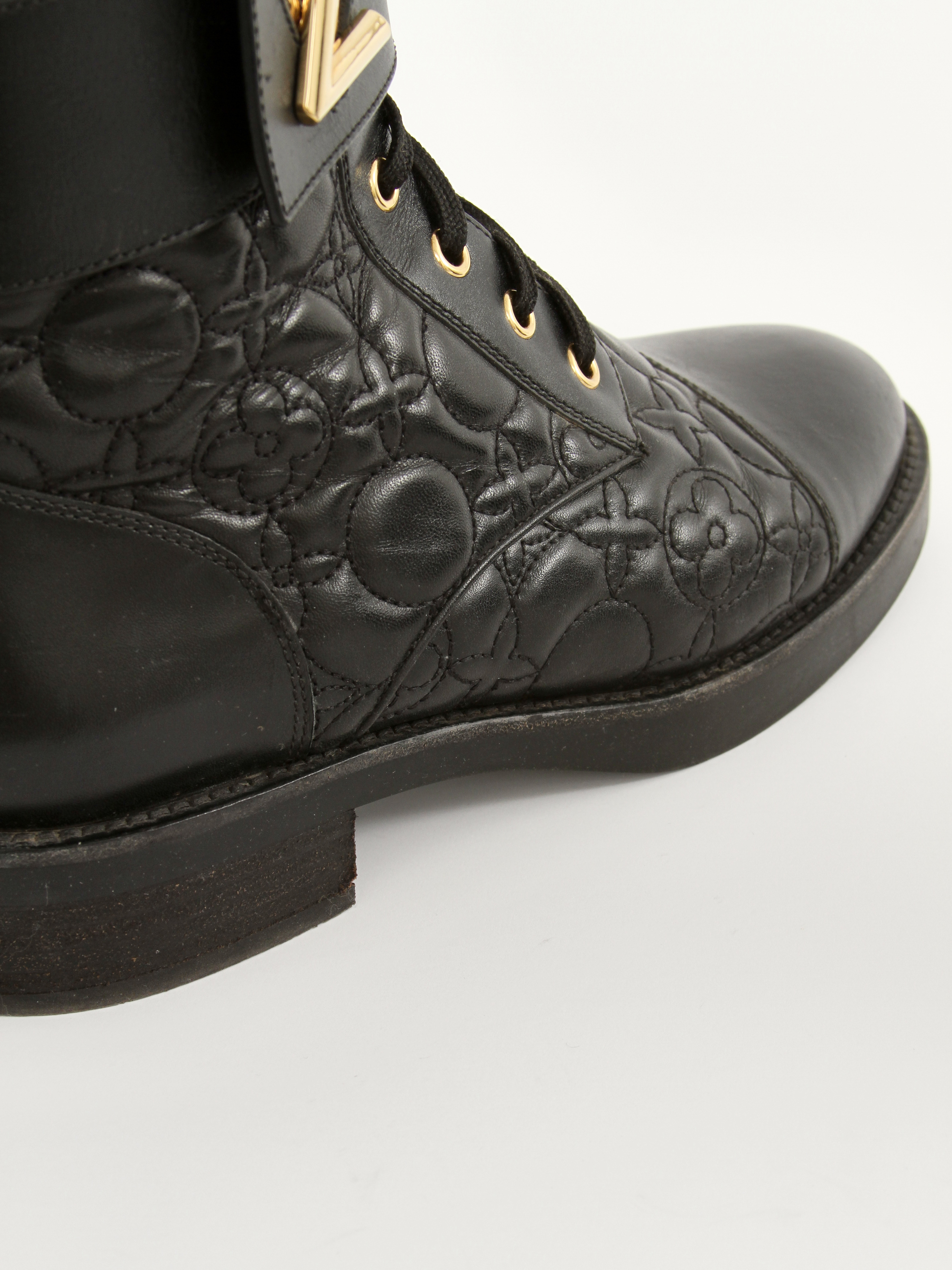 Louis Vuitton Shoes 39 13