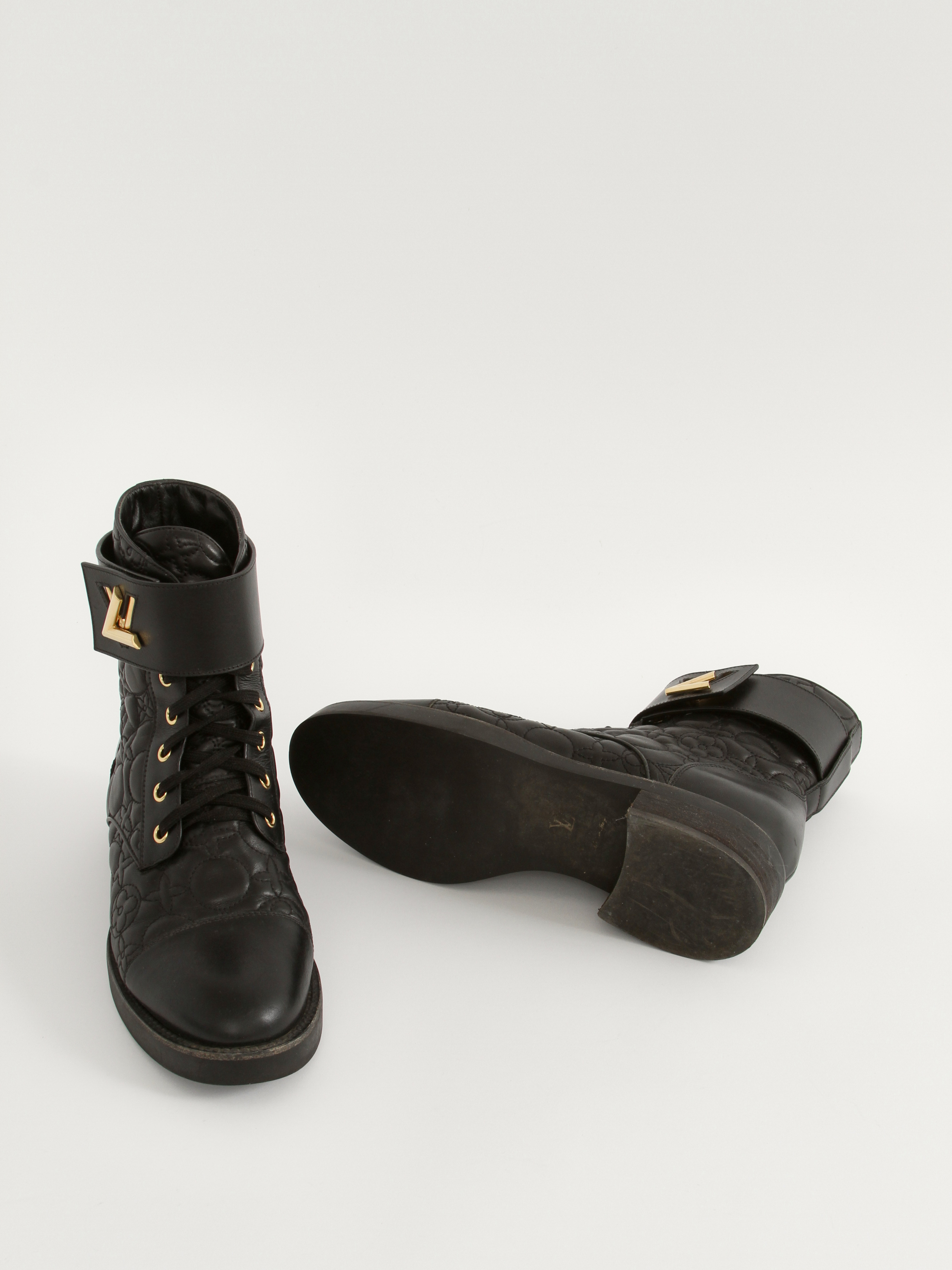 Louis Vuitton Shoes 39 9