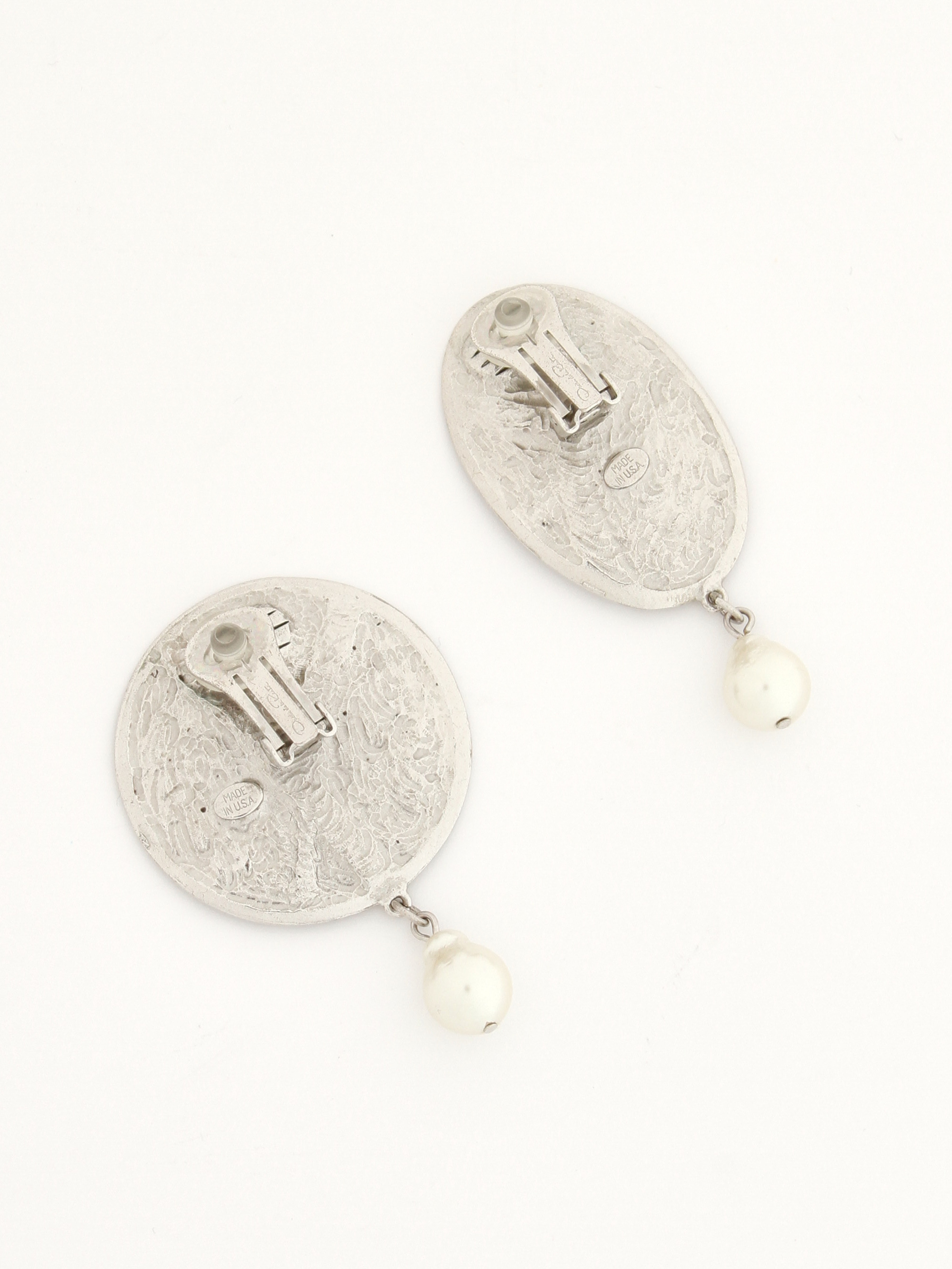 Oscar de la Renta Earrings 1