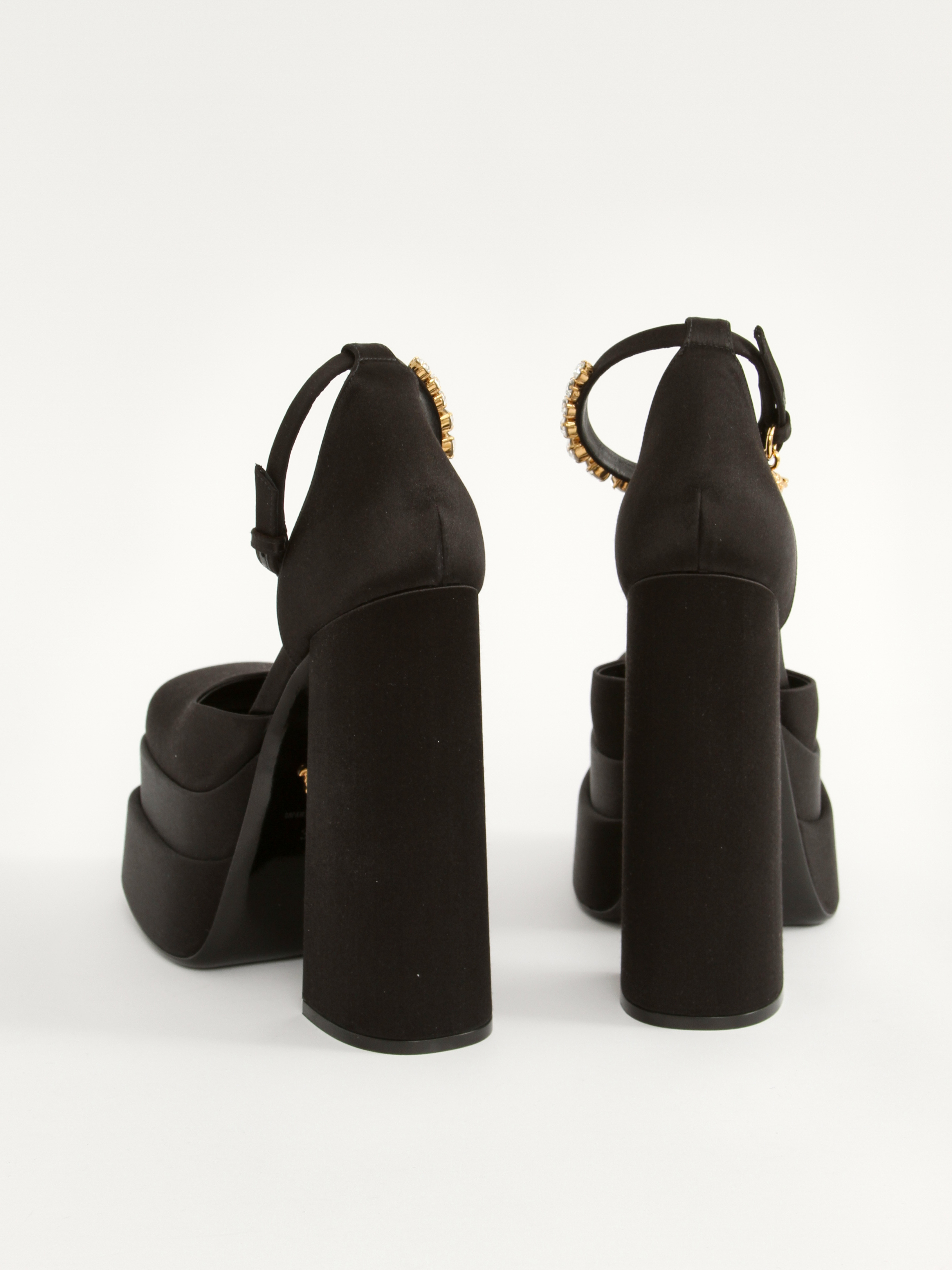 Versace Shoes 38 3