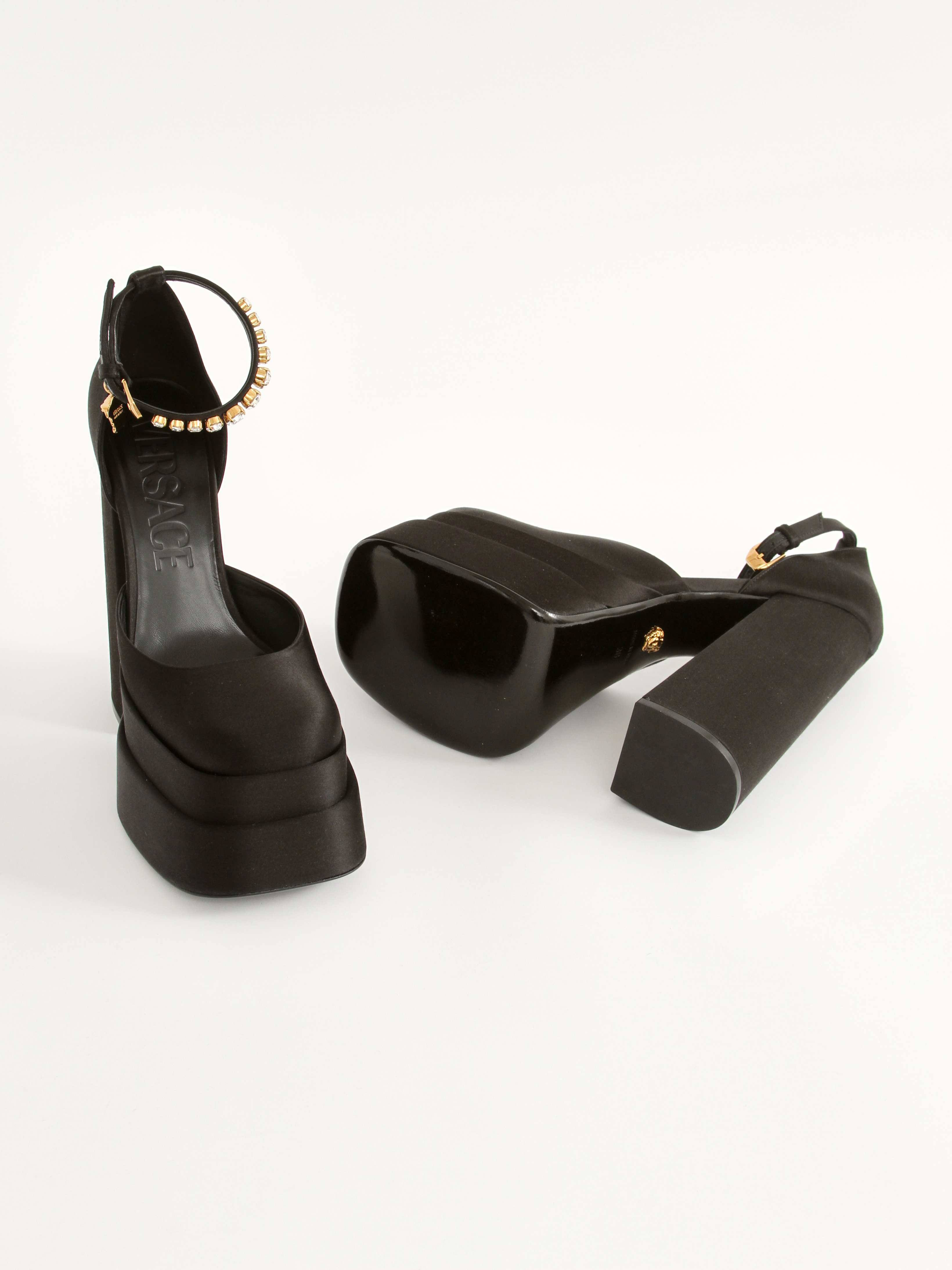 Versace Shoes 38 9
