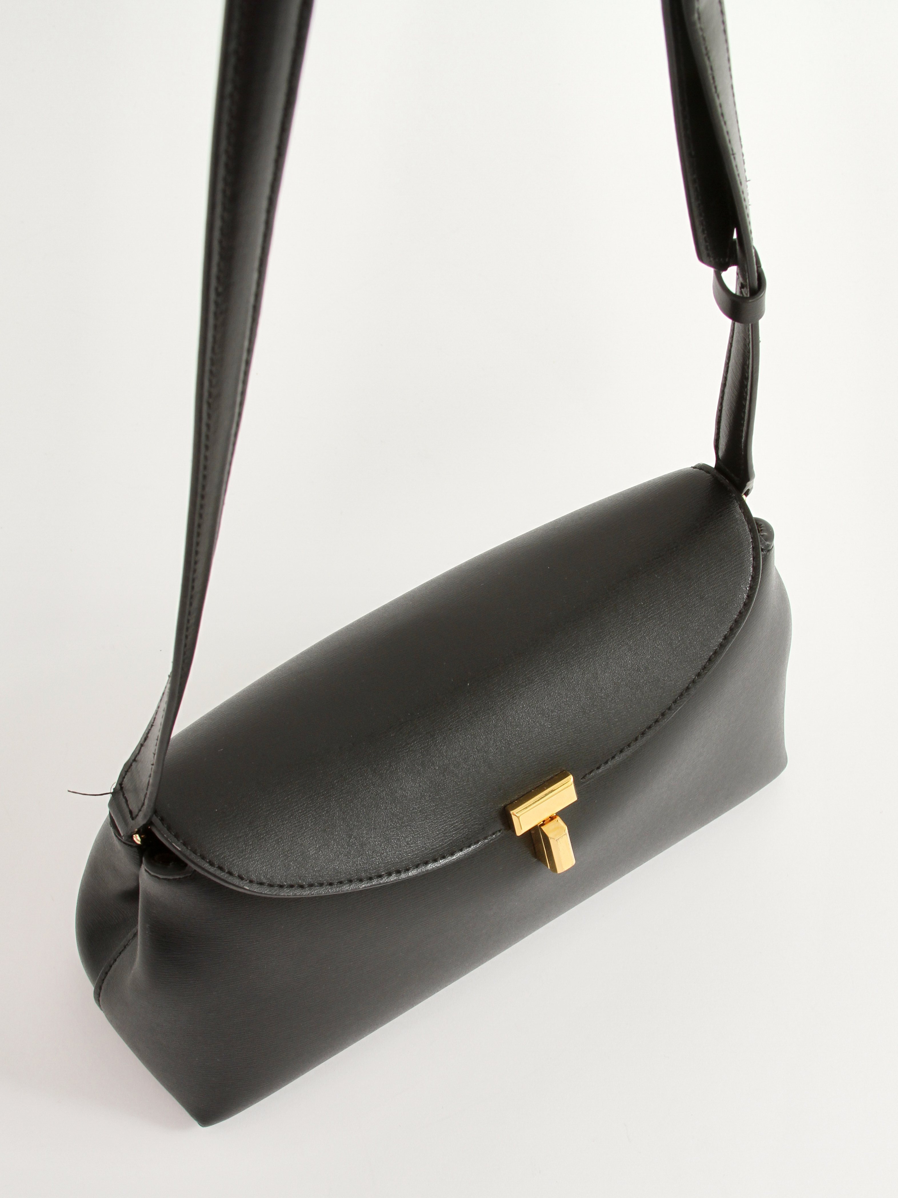 Toteme T-Lock 4