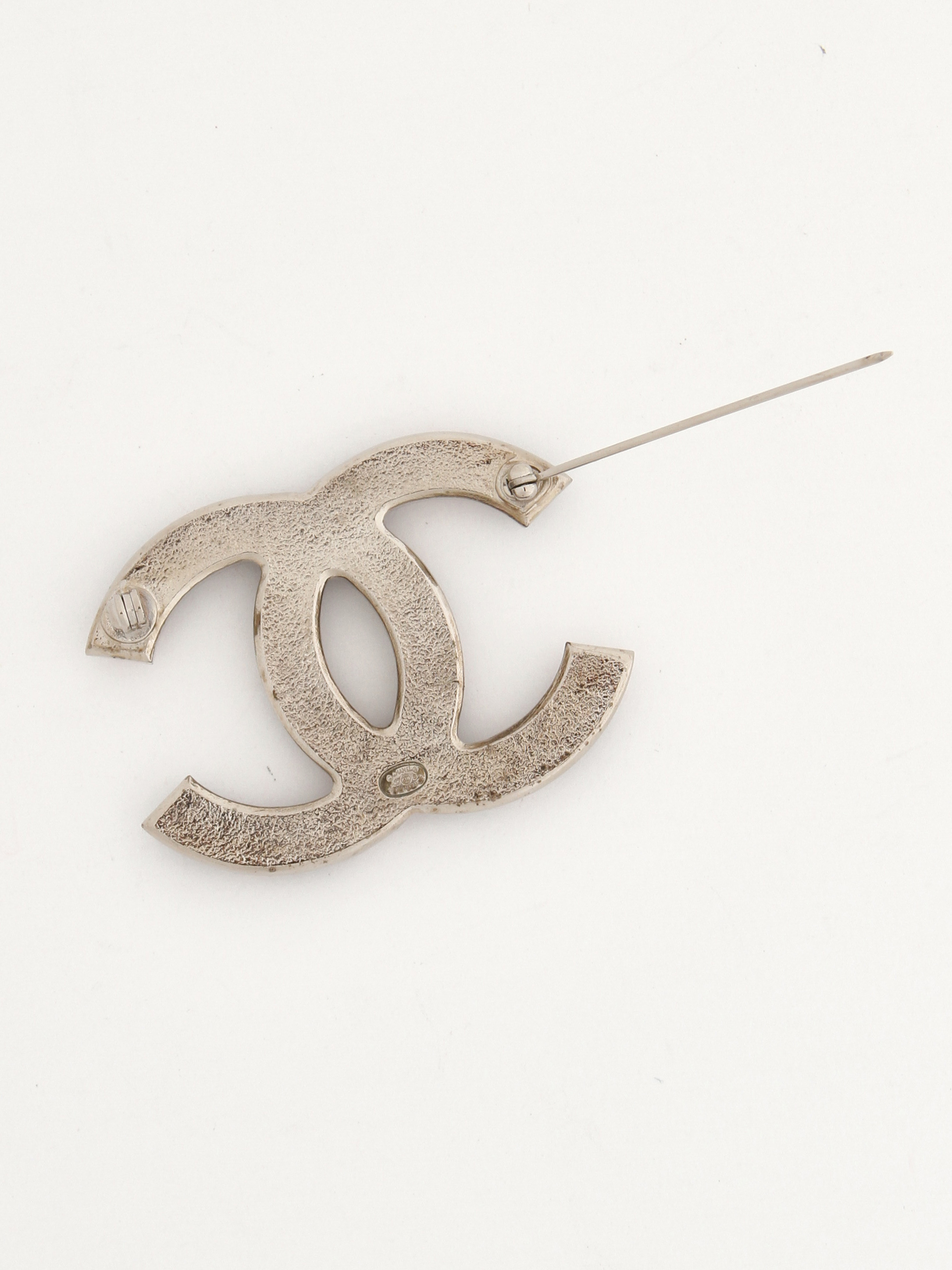 Chanel Brosch 2