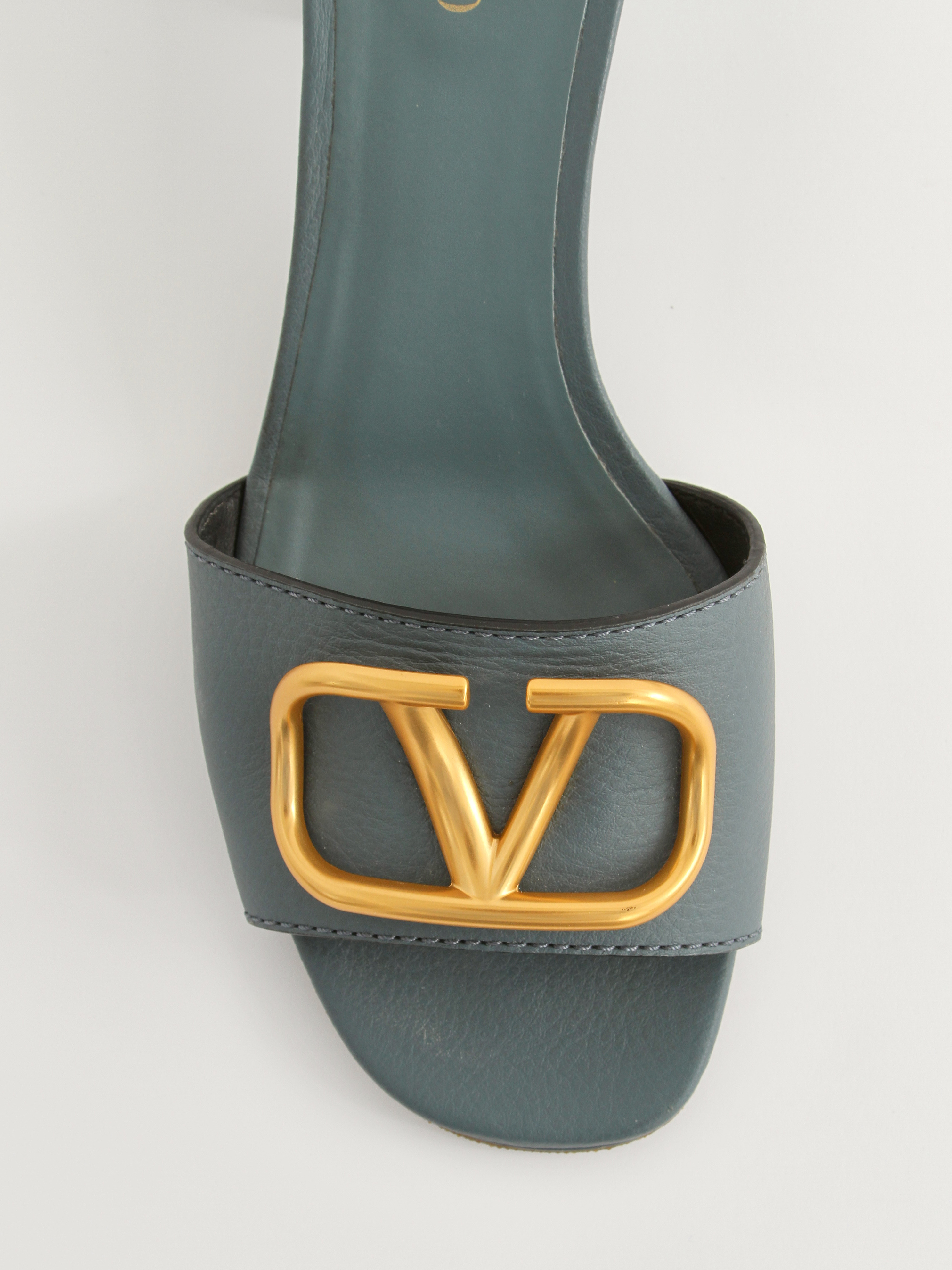 Valentino Shoes 39 6