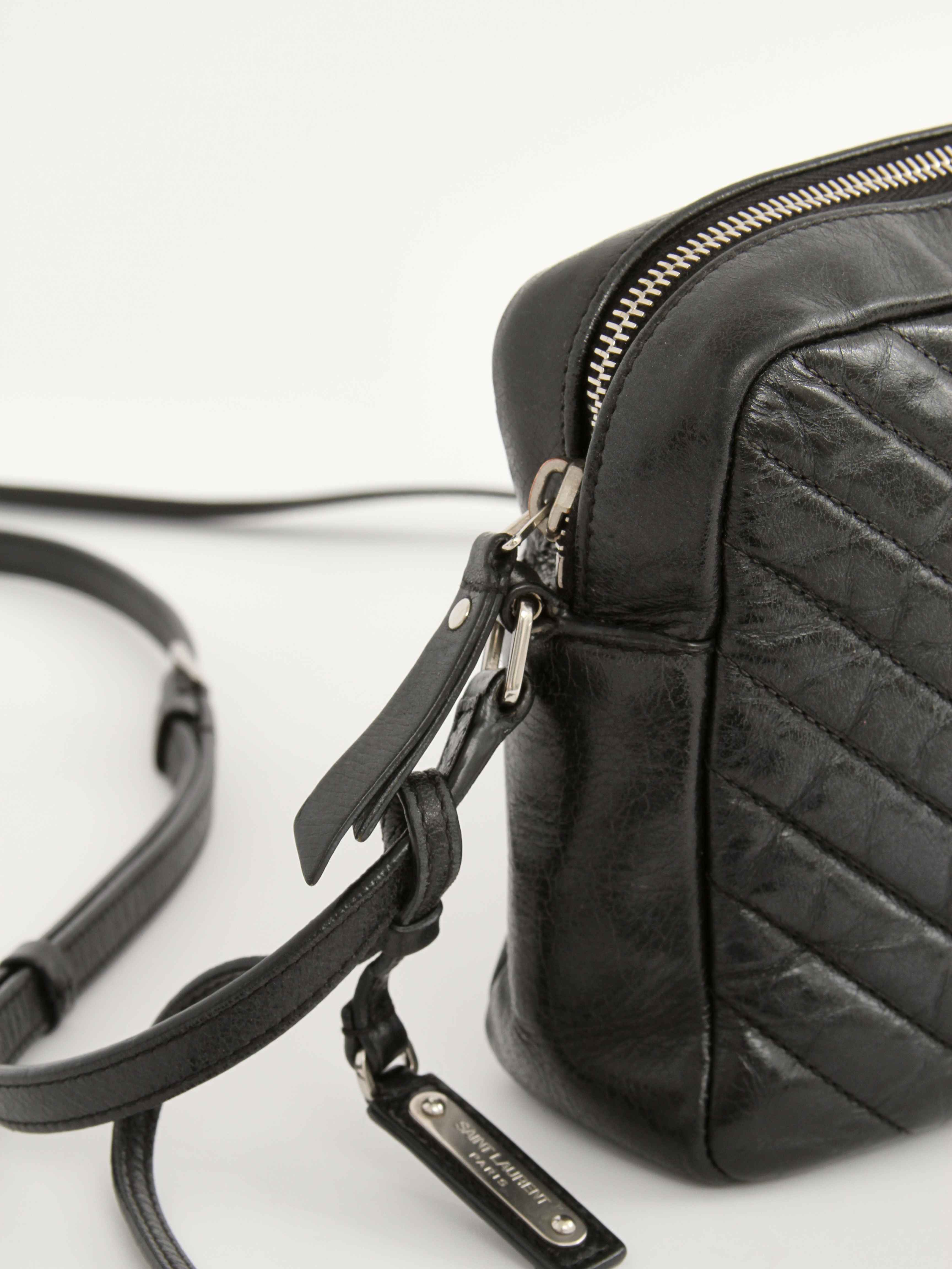 Saint Laurent Lou 7