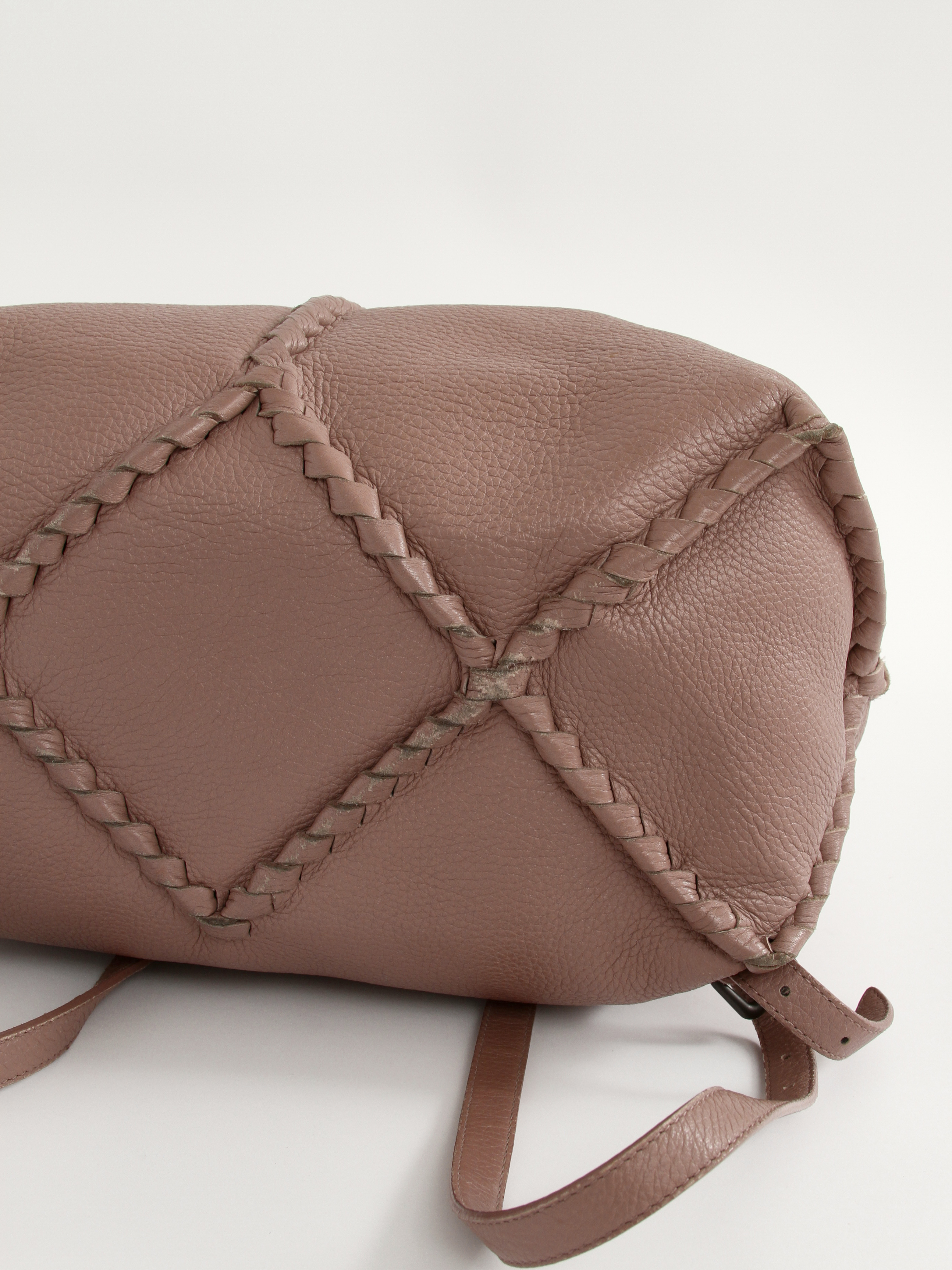 Bottega Veneta Leather Bag 9