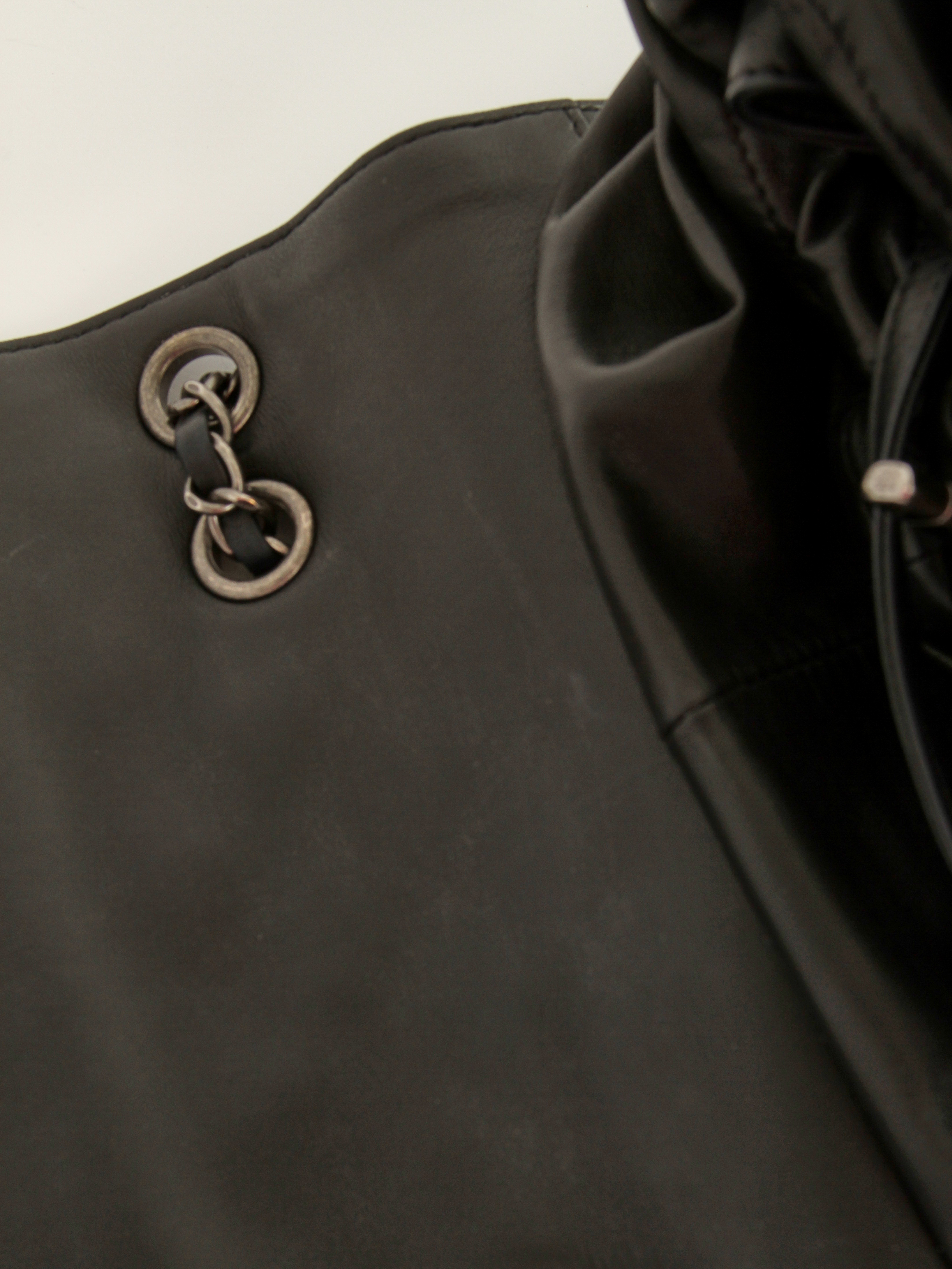 Chanel Leather Bag 8