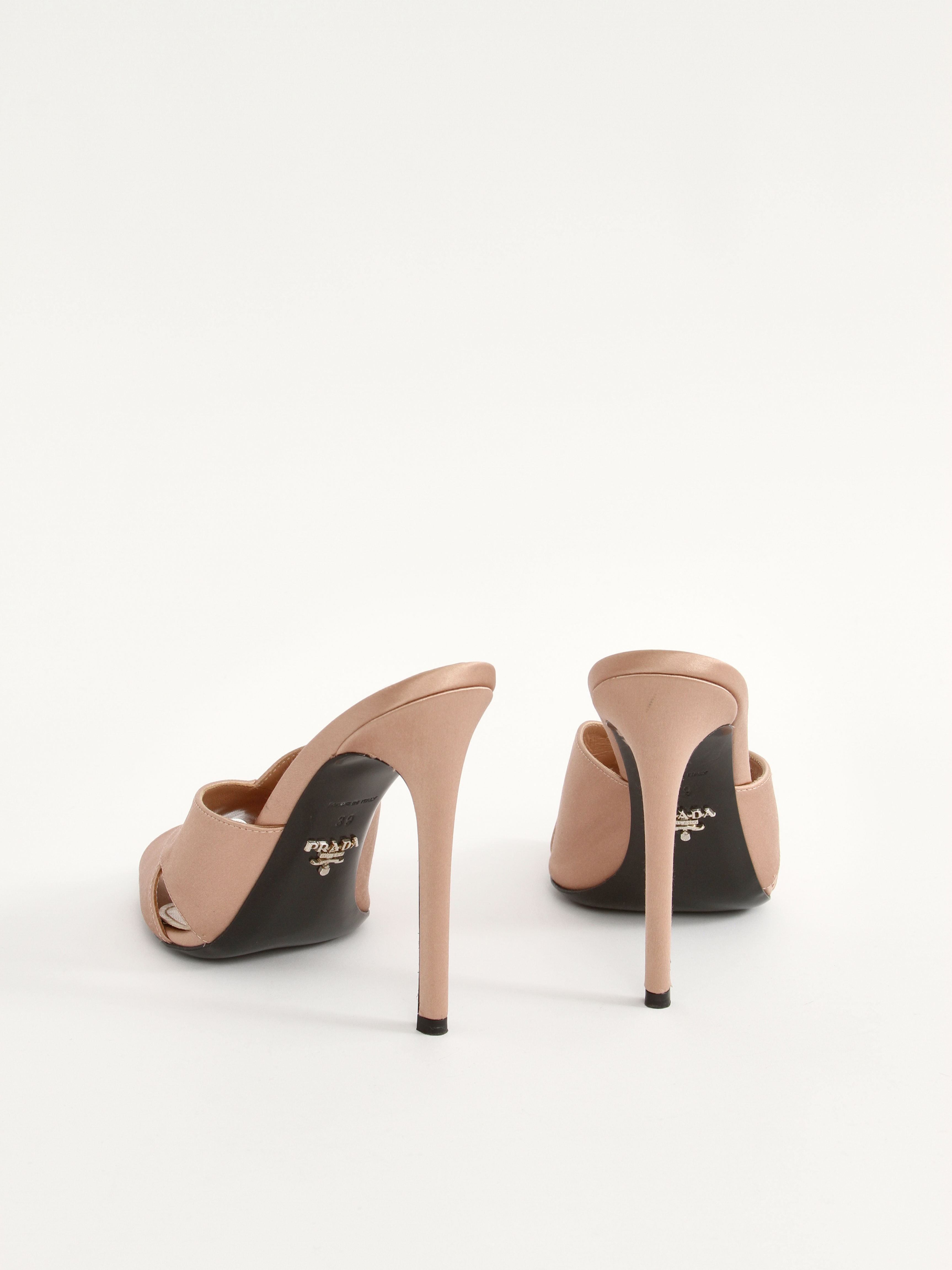 Prada 39 3