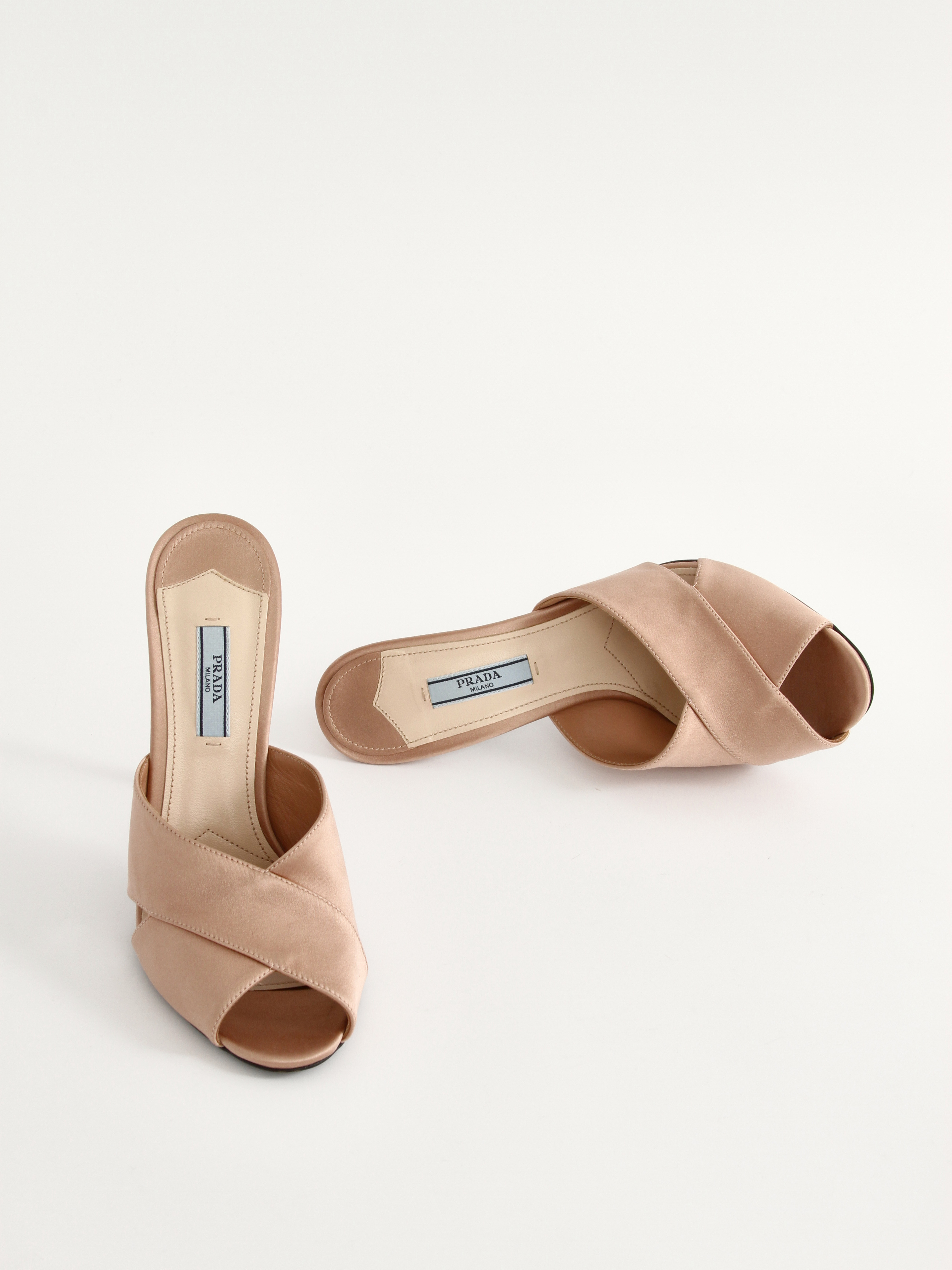 Prada 39 5