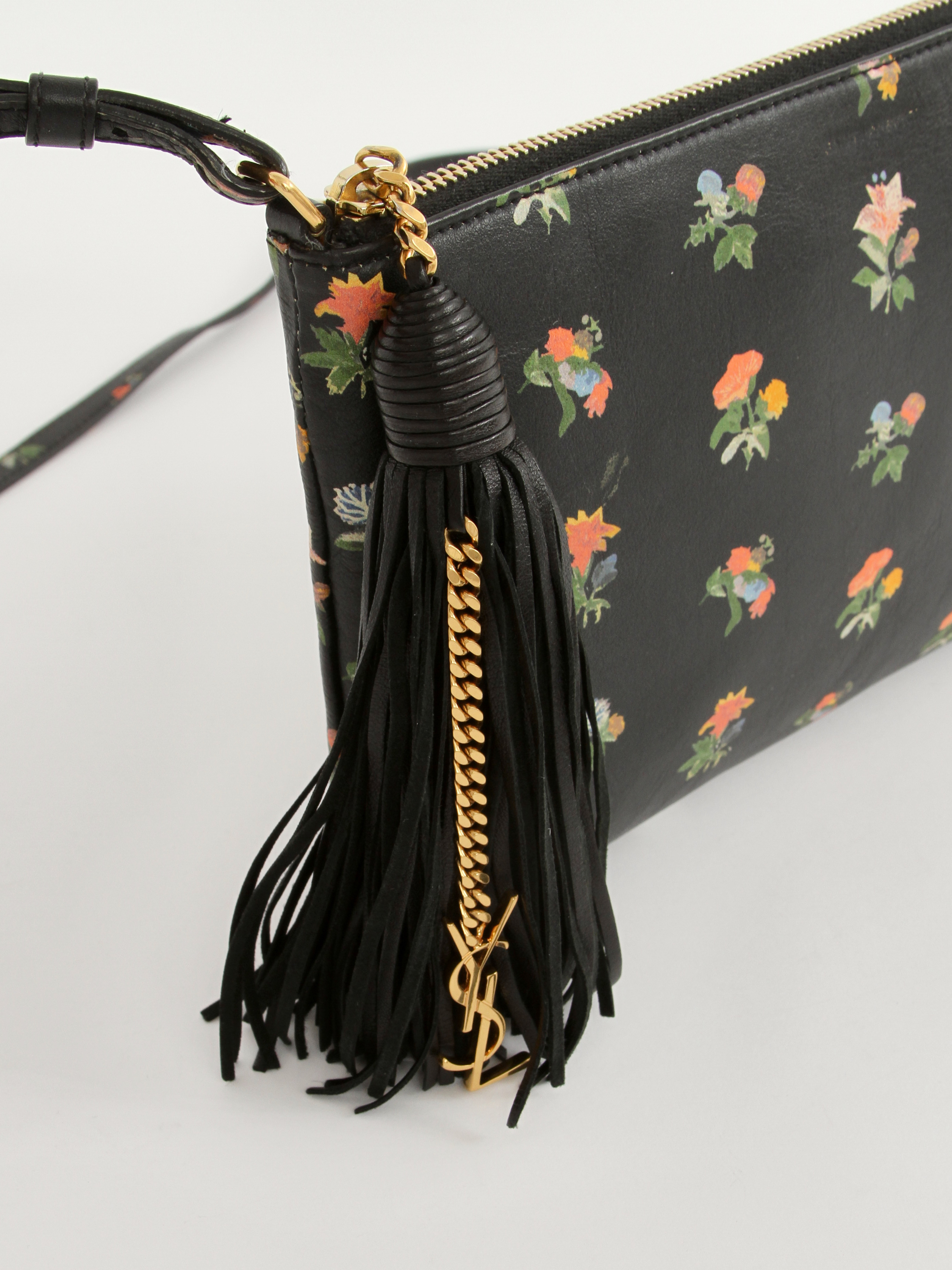 Saint Laurent Leather Bag 7