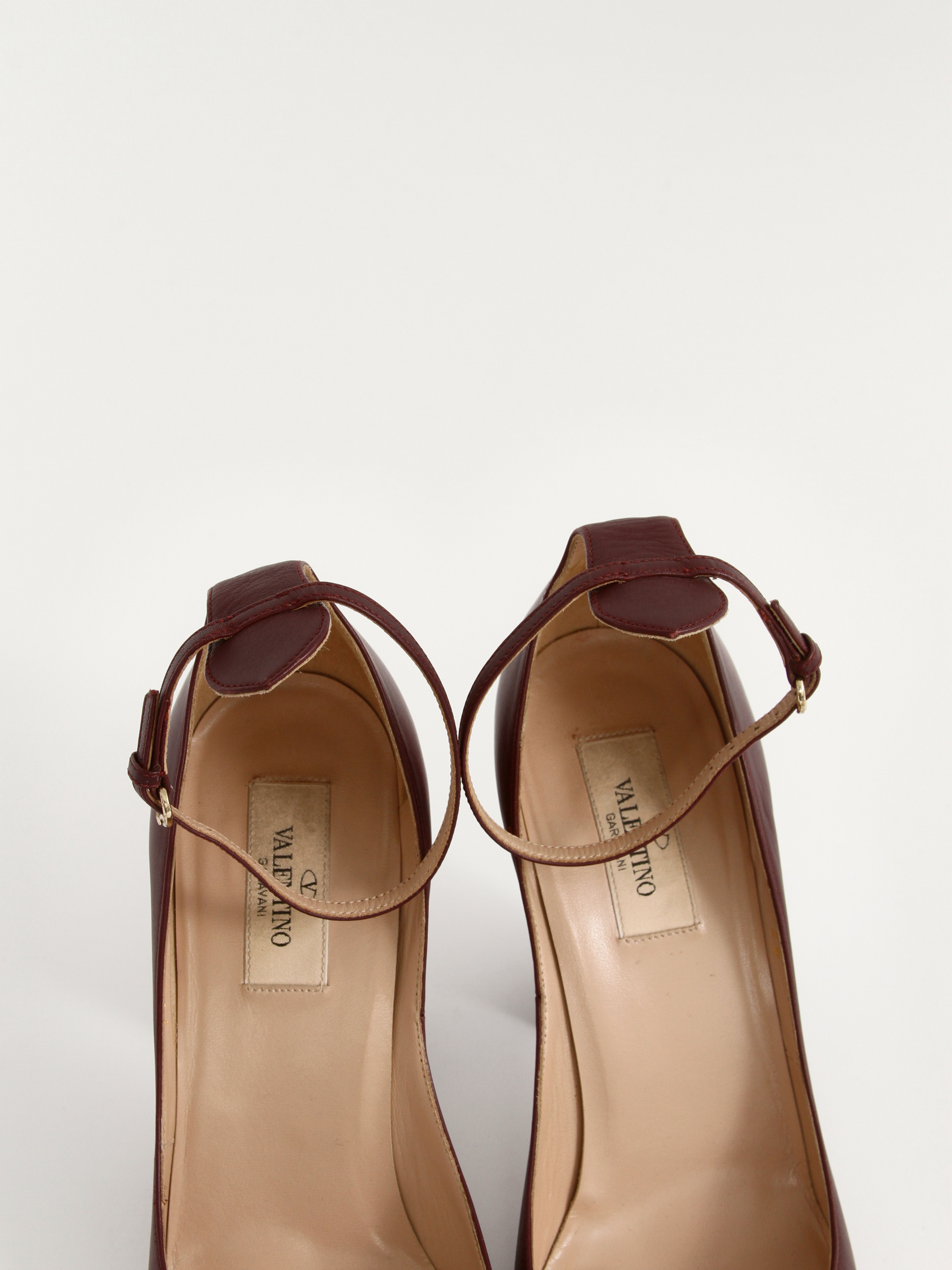 Valentino Shoes 39 6