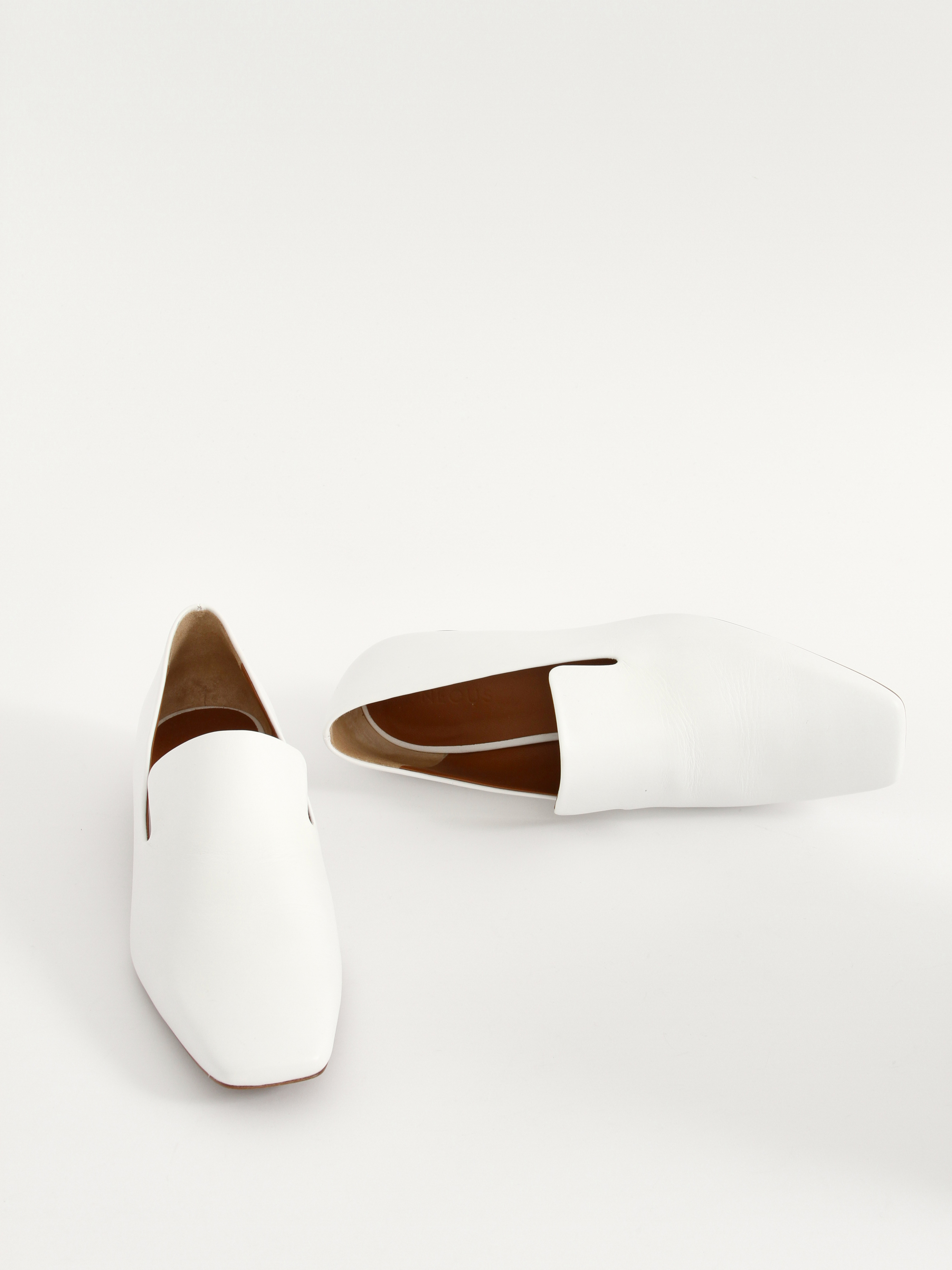 Neous Shoes 38 6
