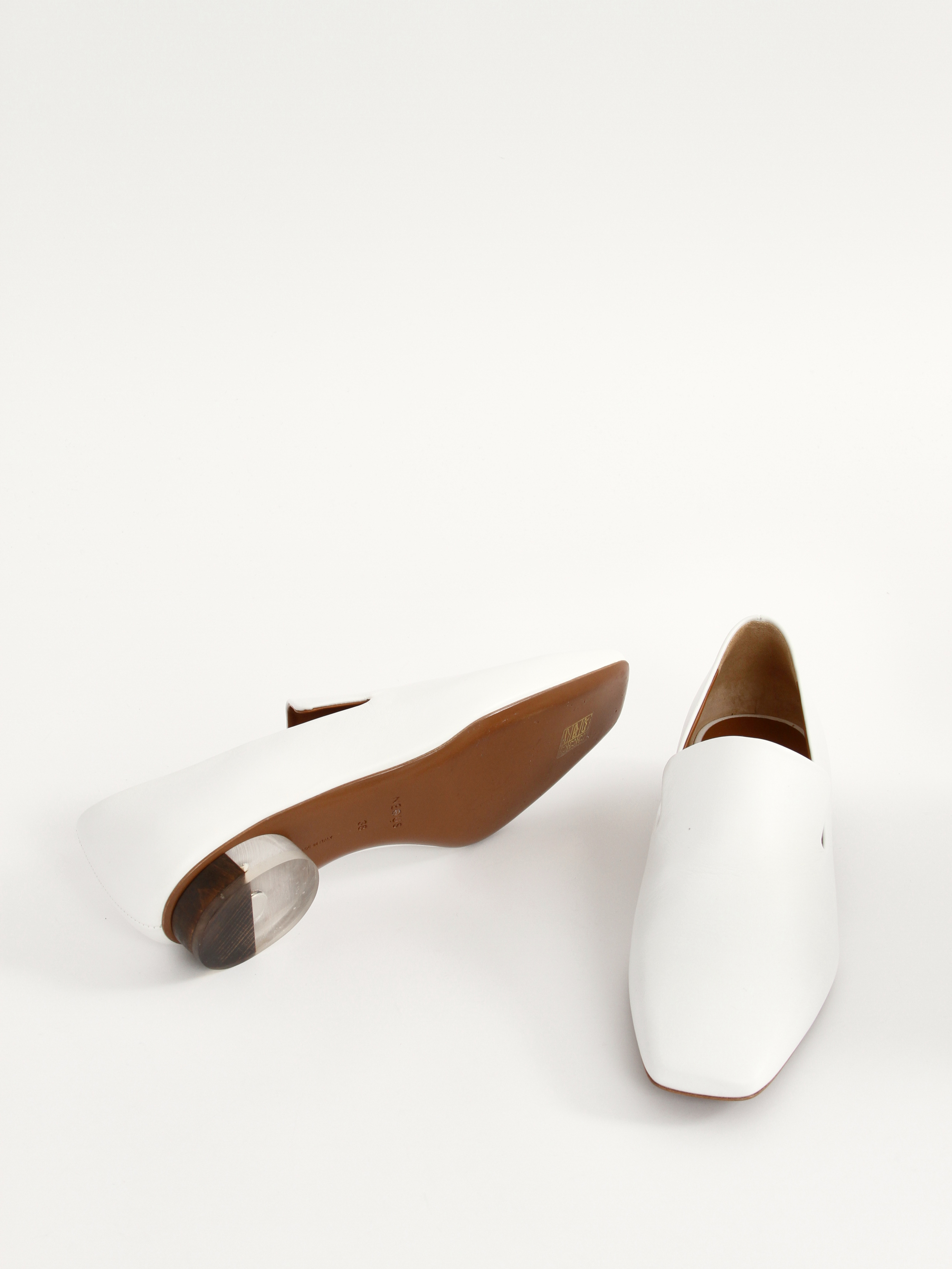 Neous Shoes 38 10