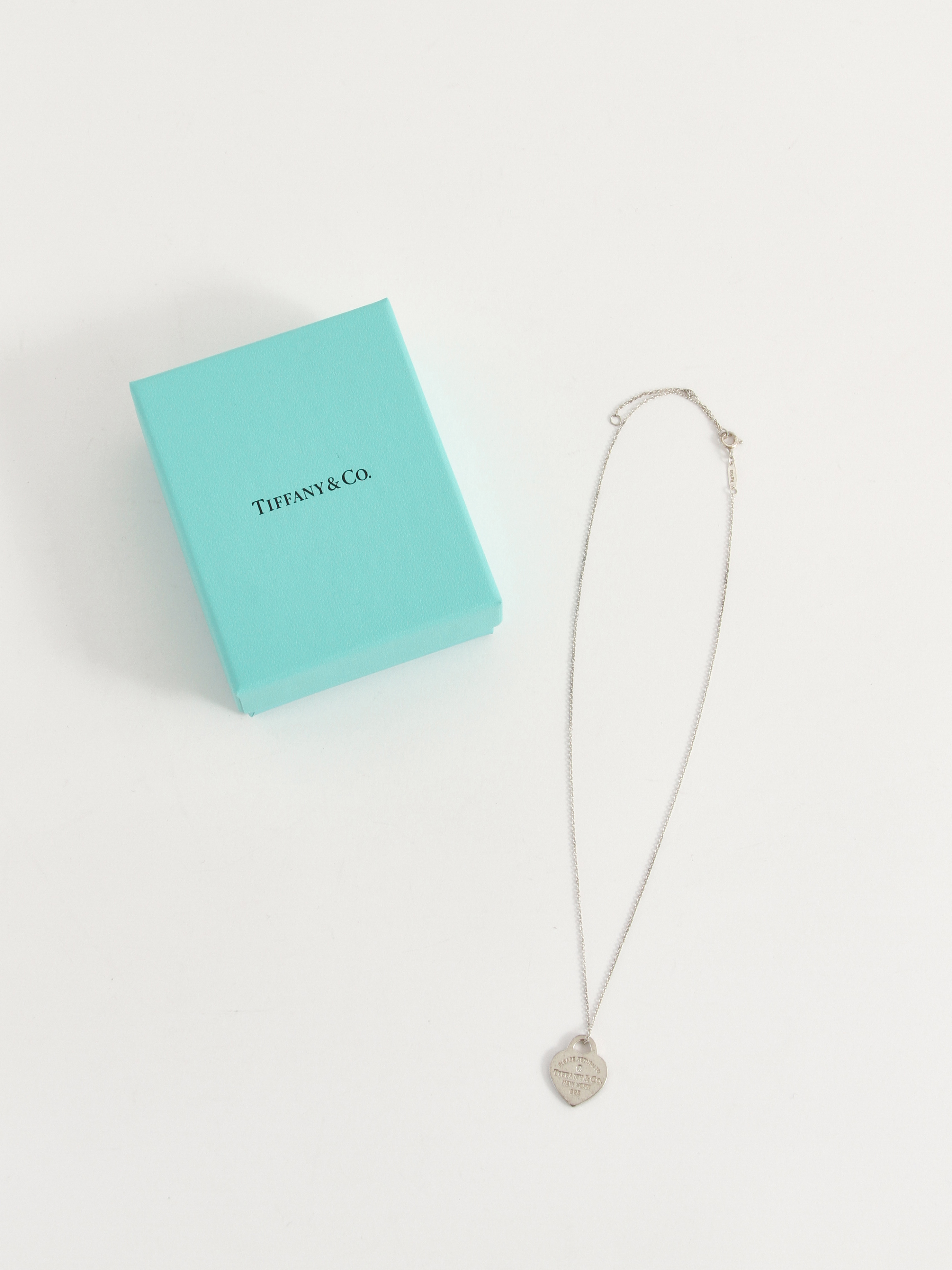 Tiffany & Co. Return to Tiffany 4