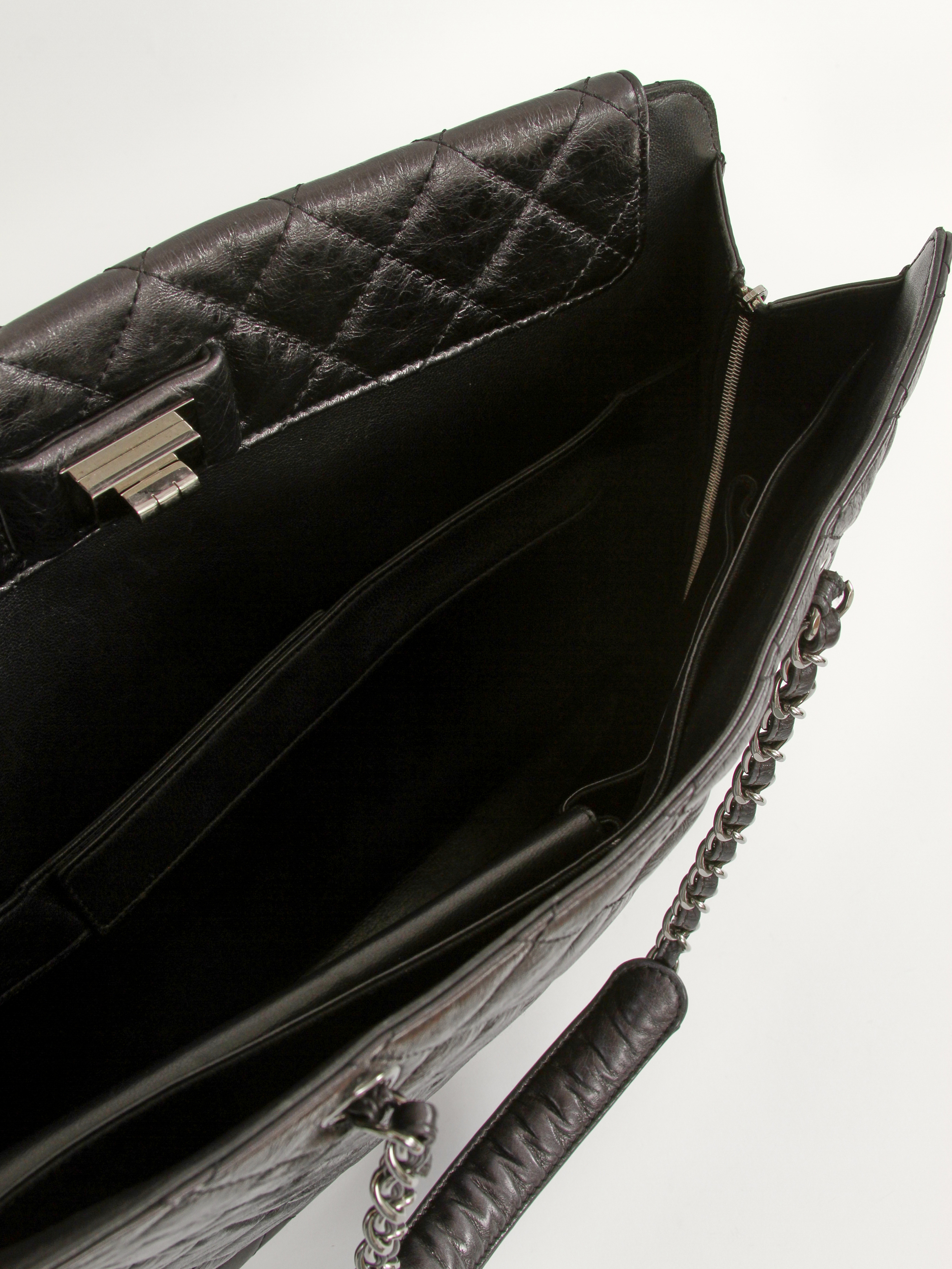 Chanel 2.55 12