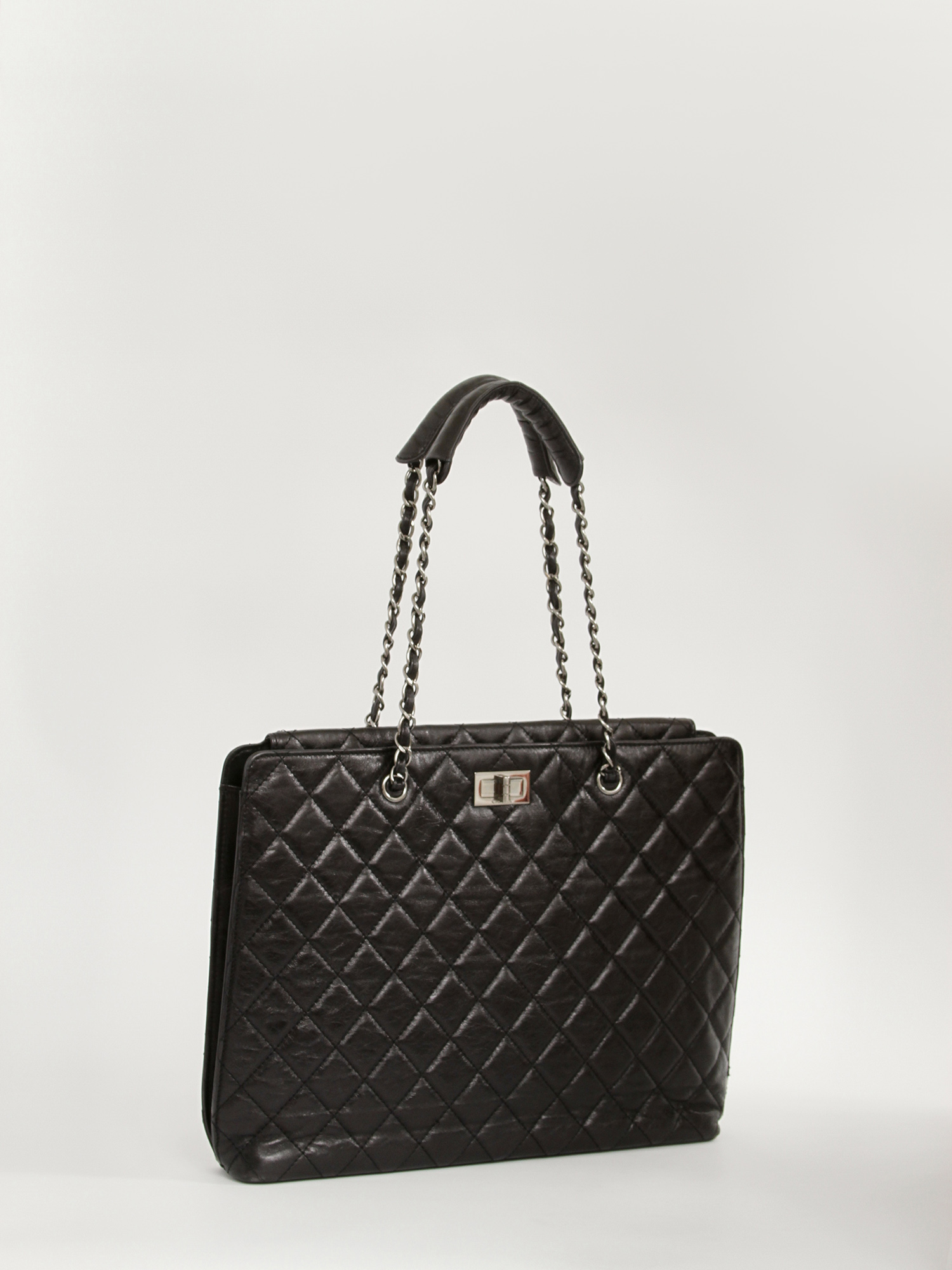 Chanel 2.55 2