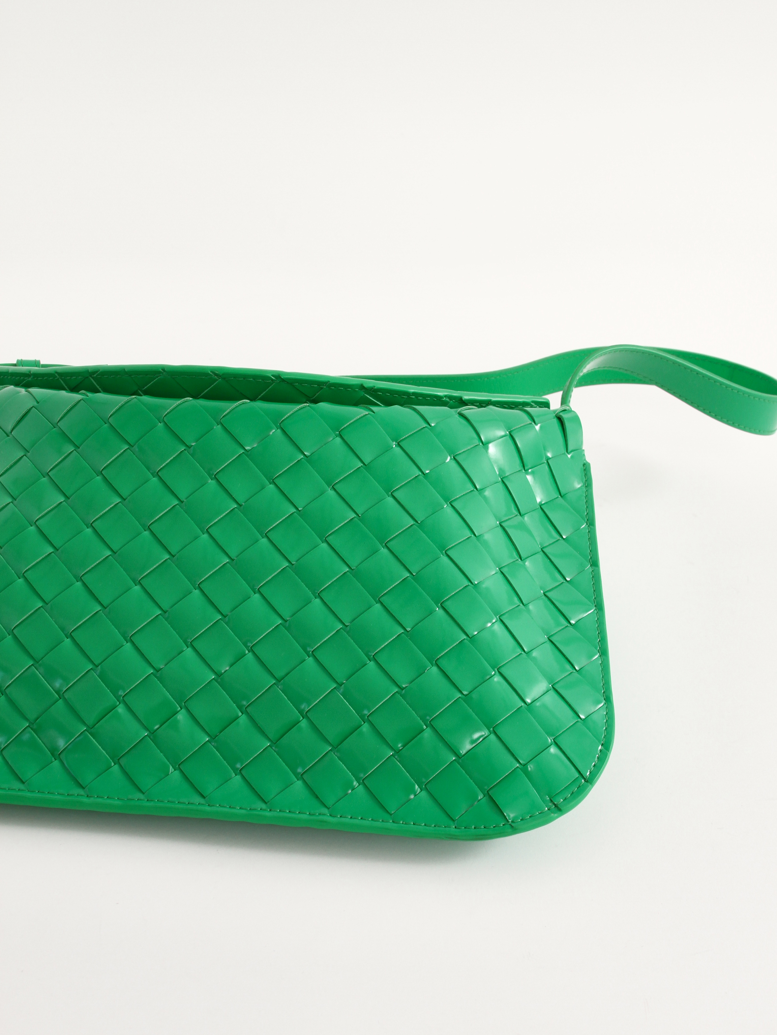 Bottega Veneta Foldover 6