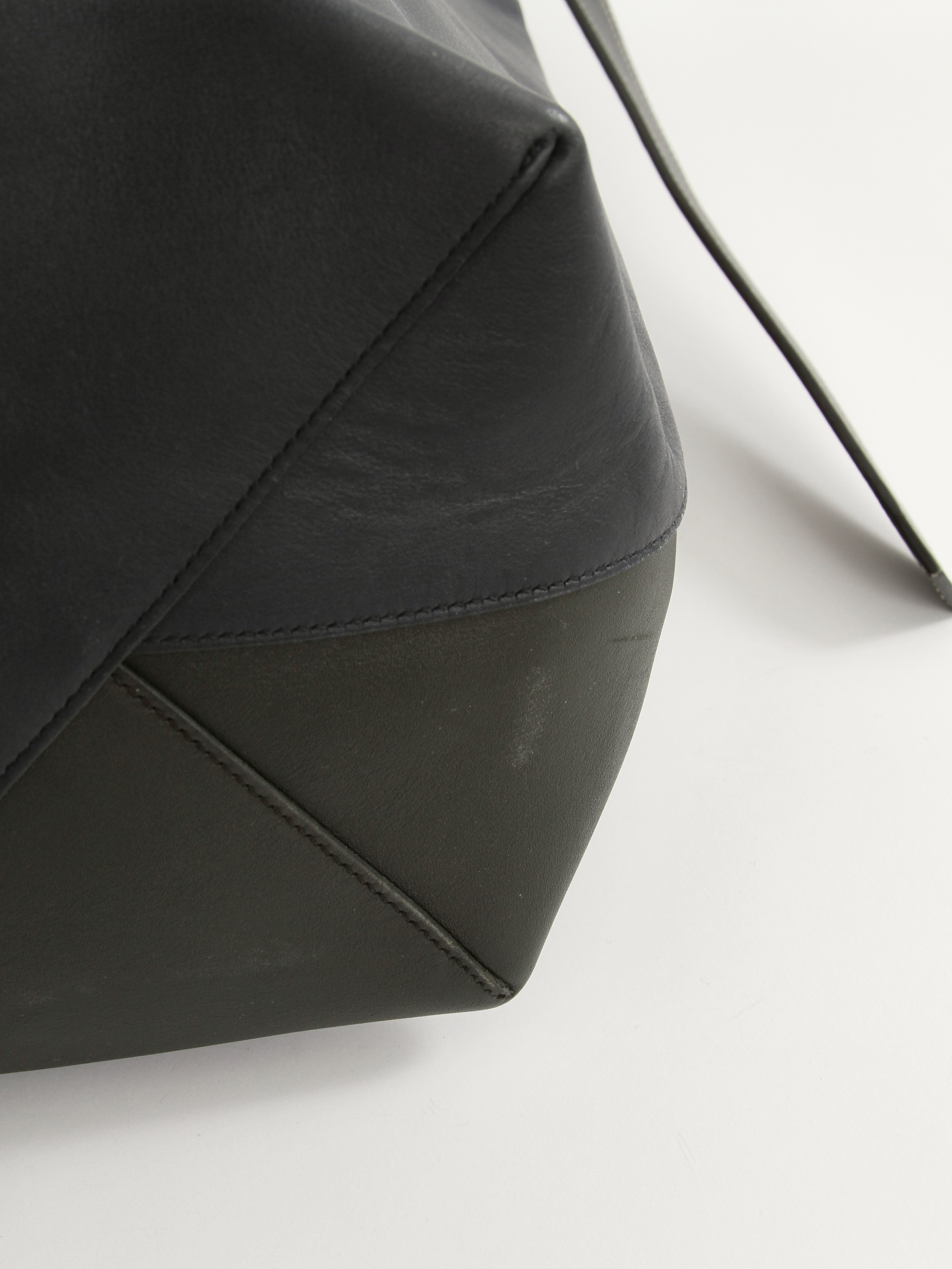 Celine Twisted 10
