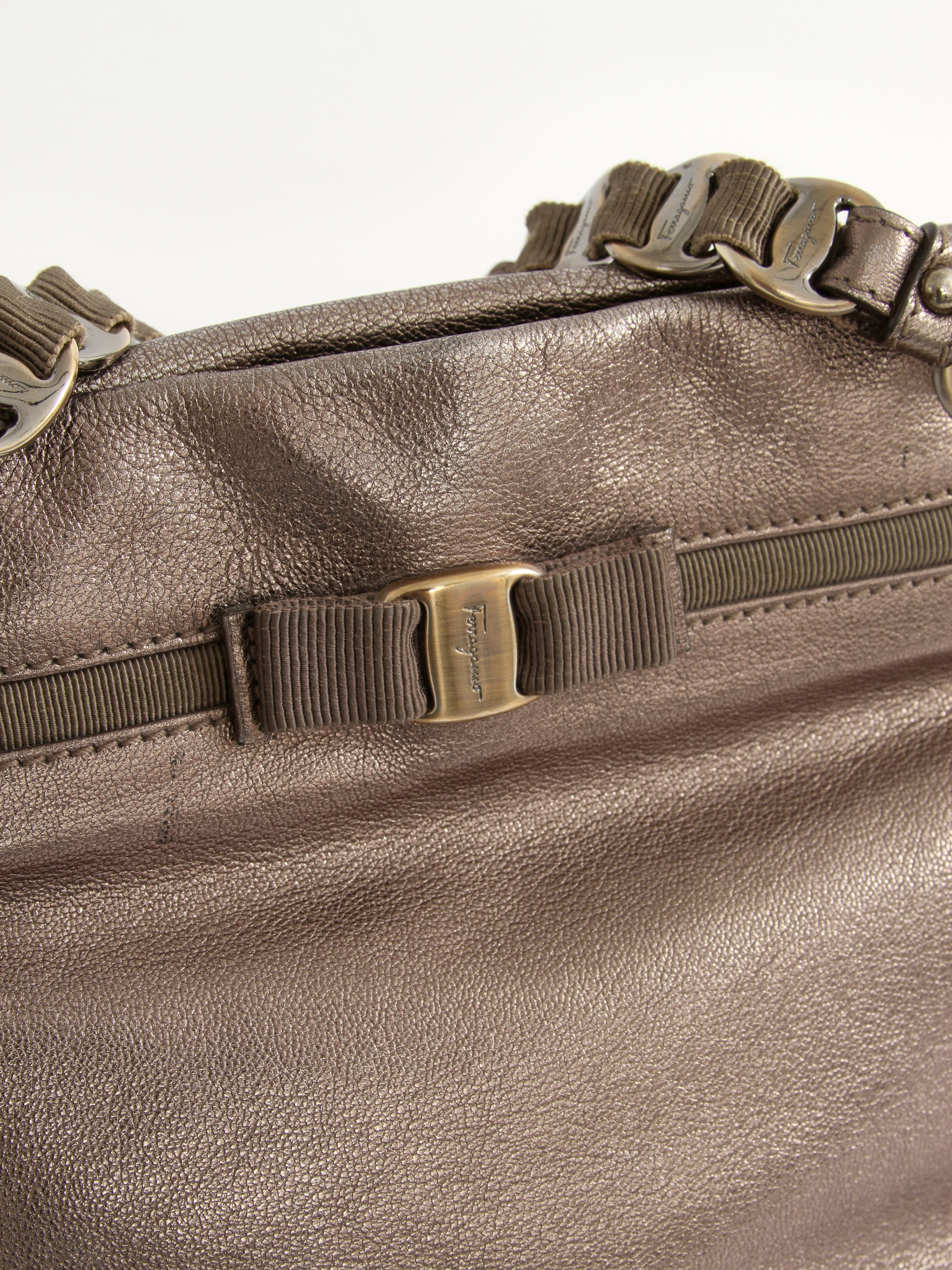Salvatore Ferragamo Leather Bag 8