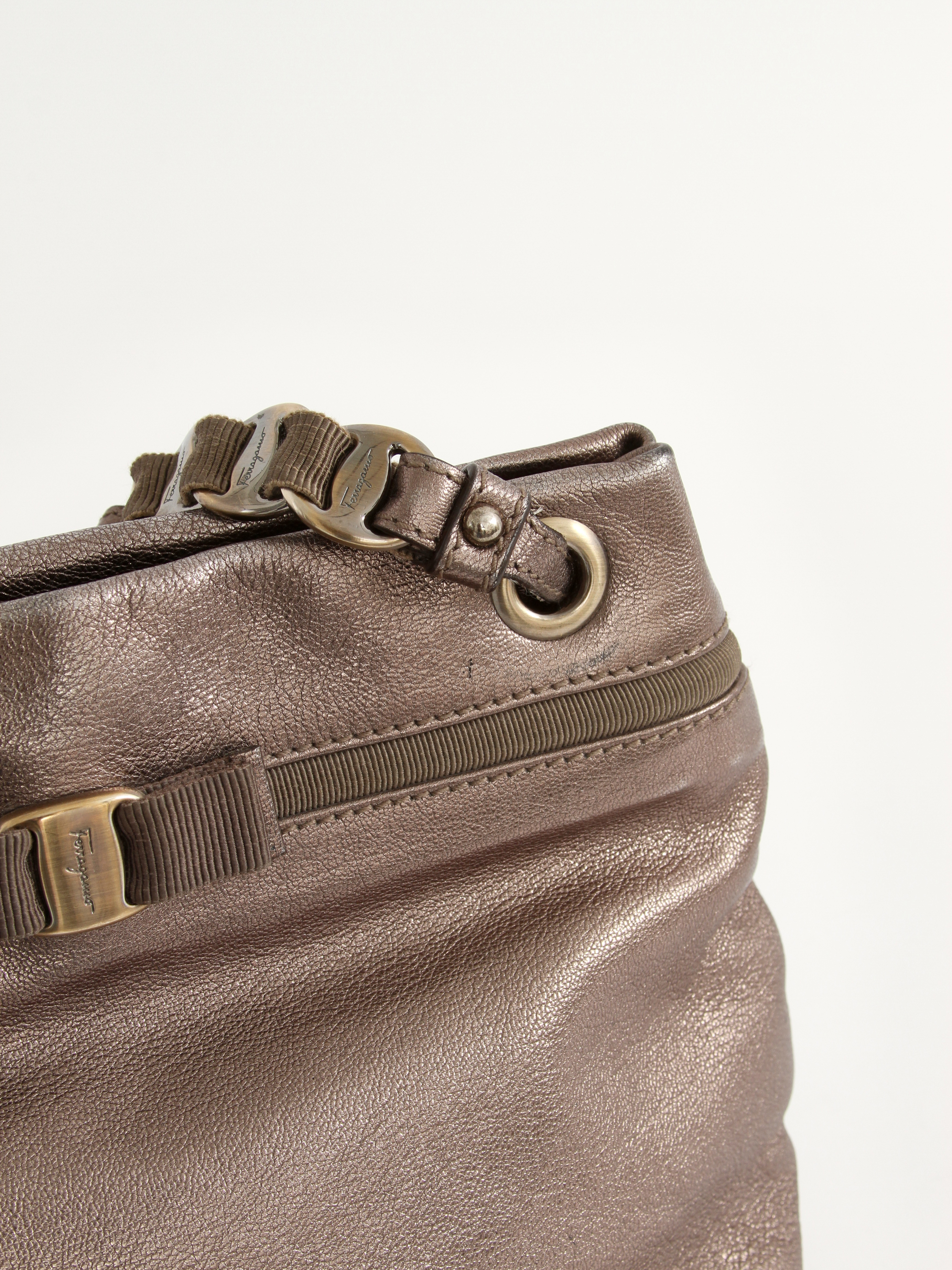 Salvatore Ferragamo Leather Bag 11