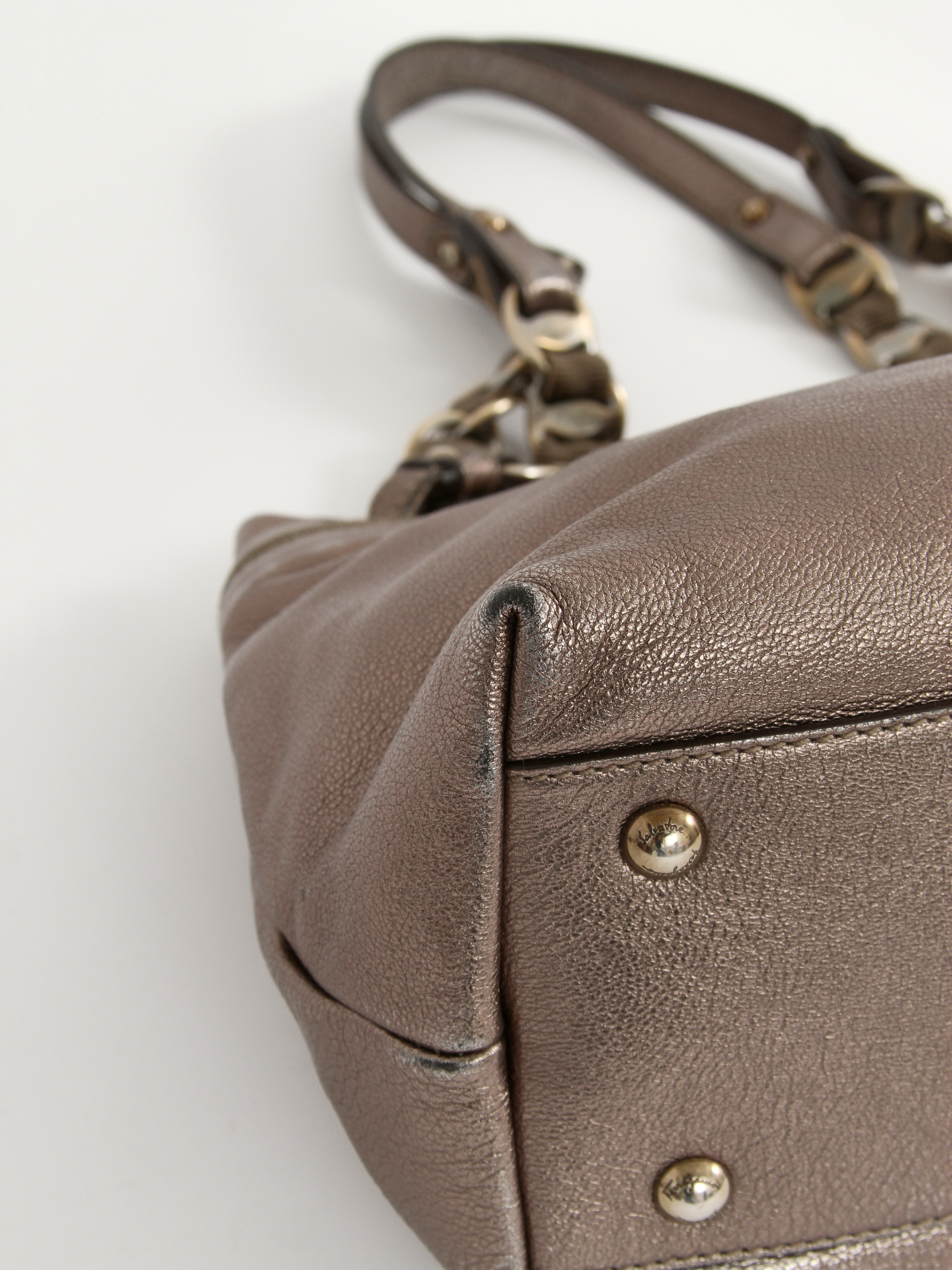 Salvatore Ferragamo Leather Bag 15