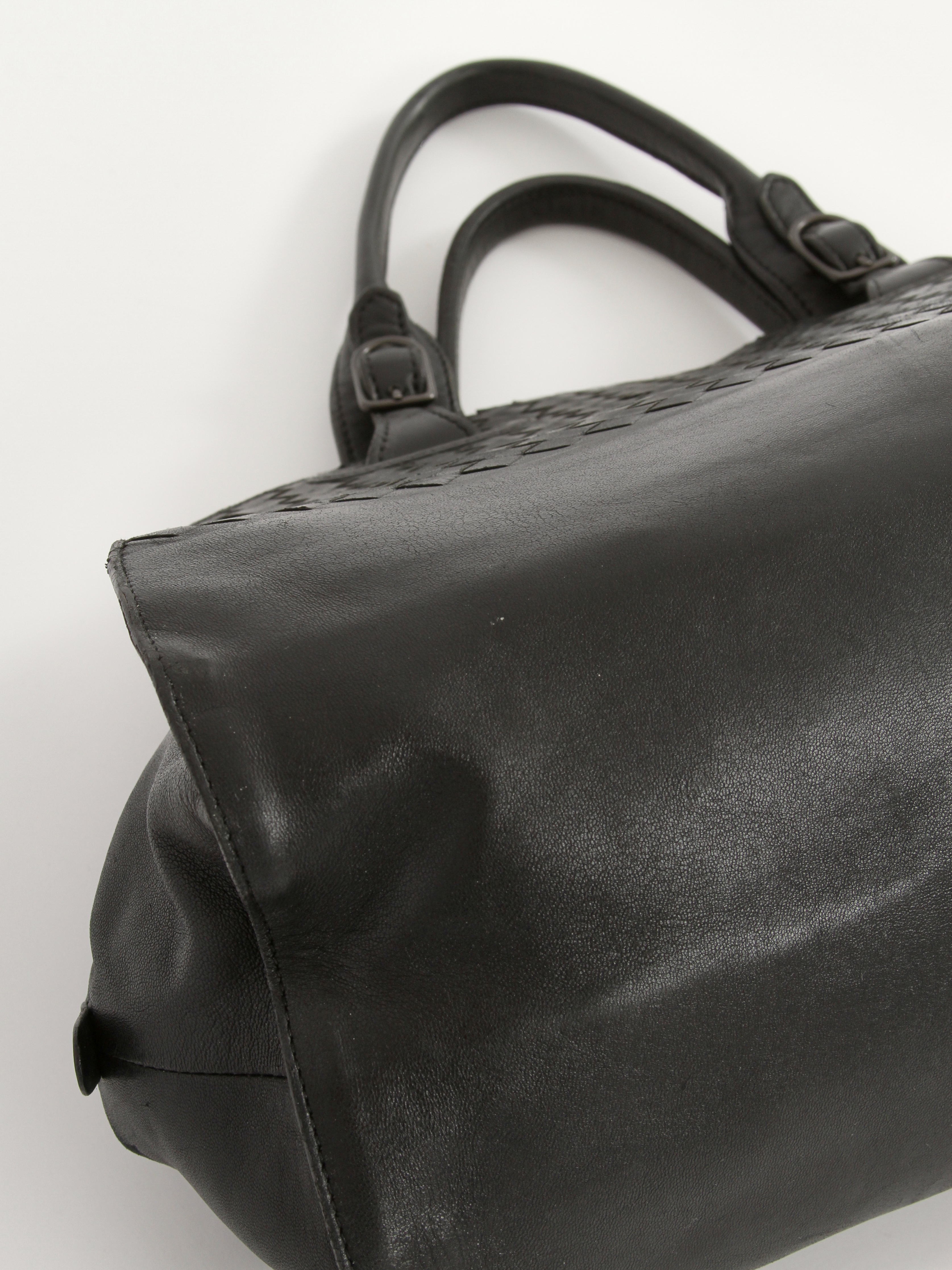Bottega Veneta Leather Bag 9
