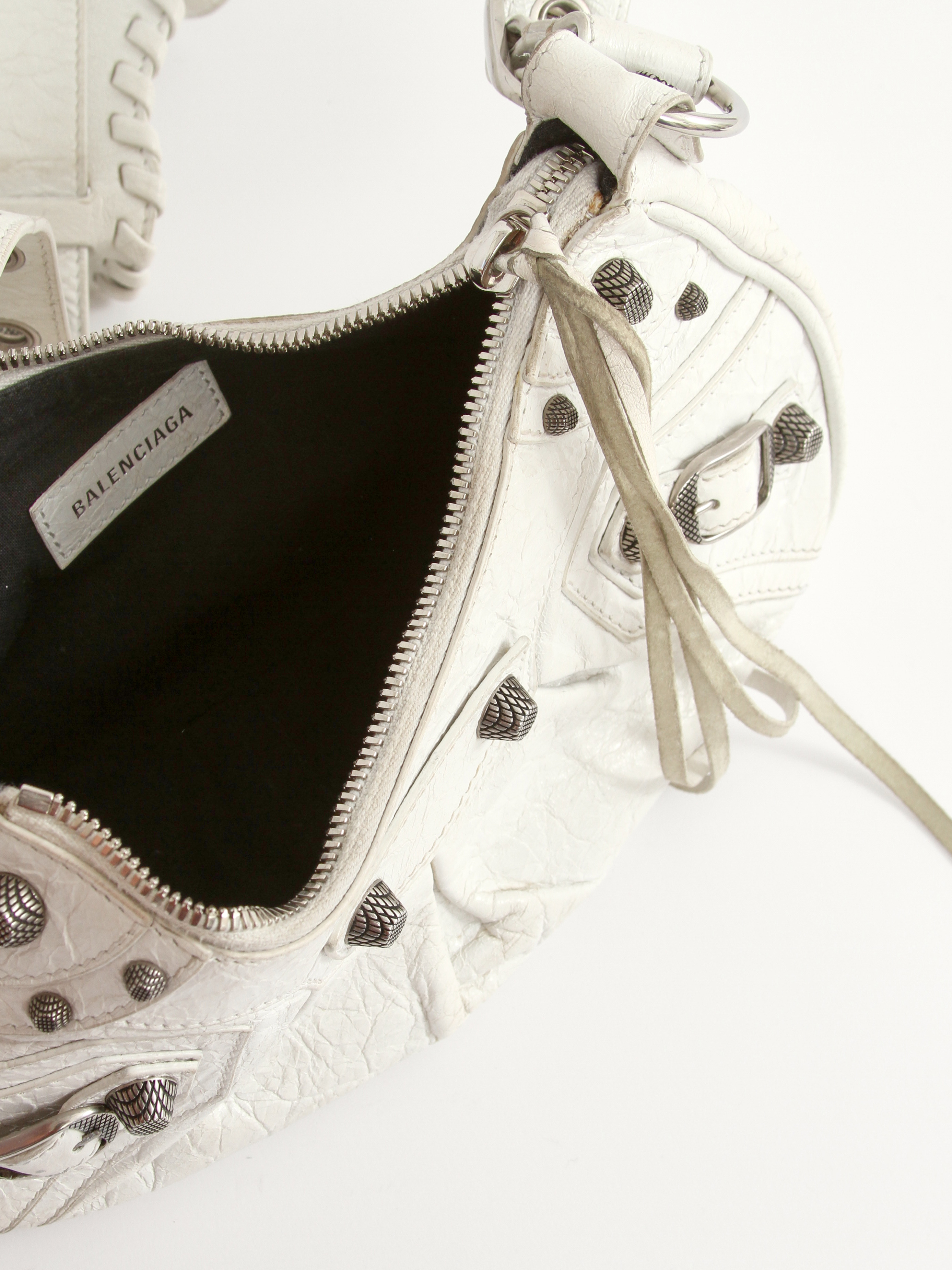 Balenciaga Le Cagole 10