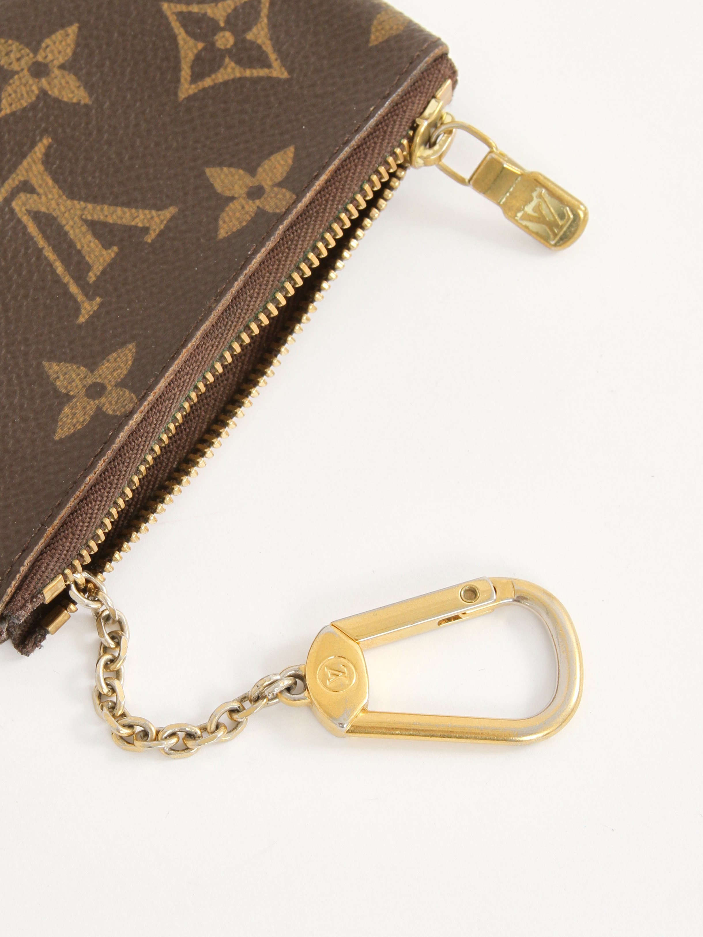 Louis Vuitton Case 1