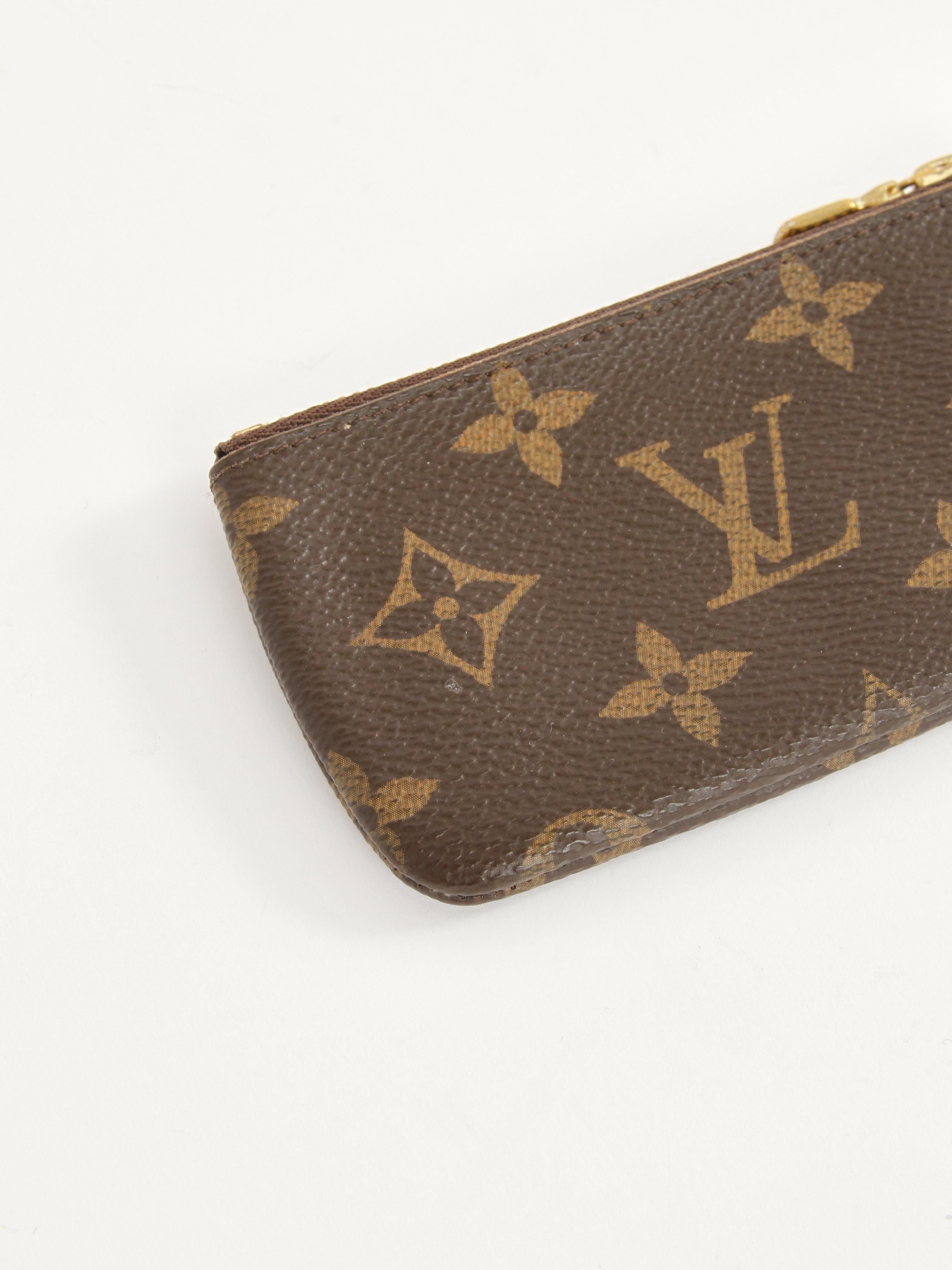 Louis Vuitton Case 5