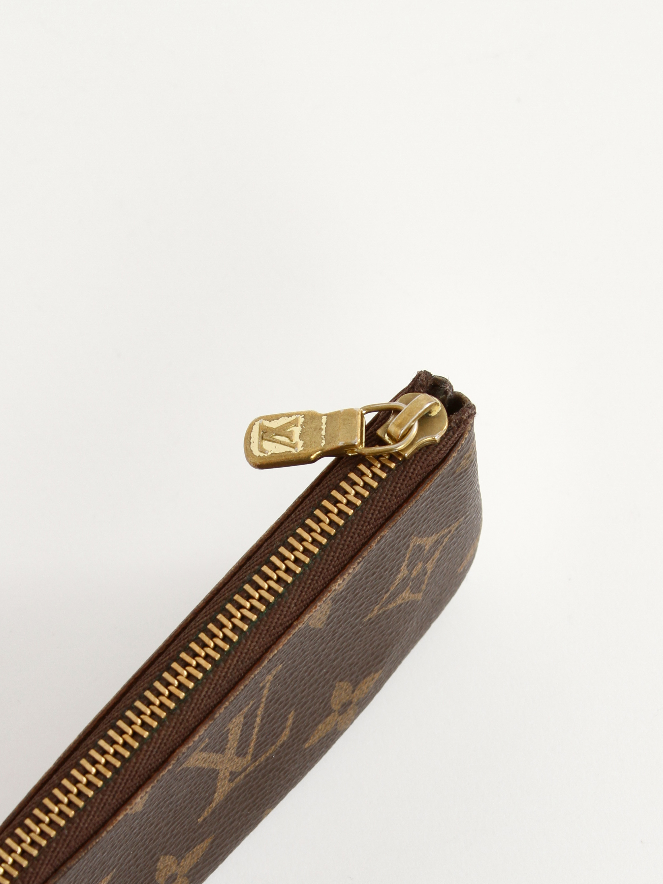 Louis Vuitton Case 2