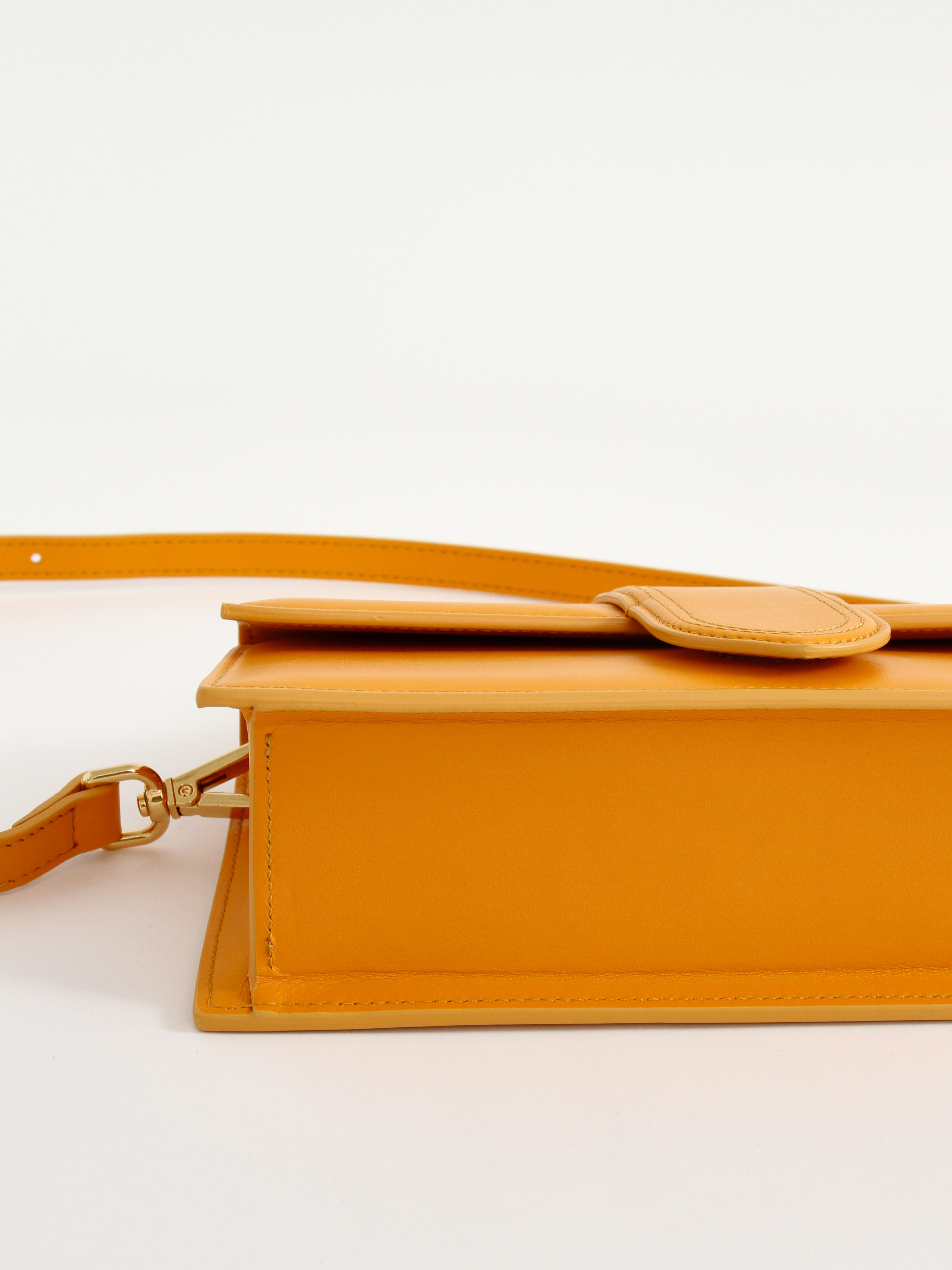 Jacquemus Le Bambino 8