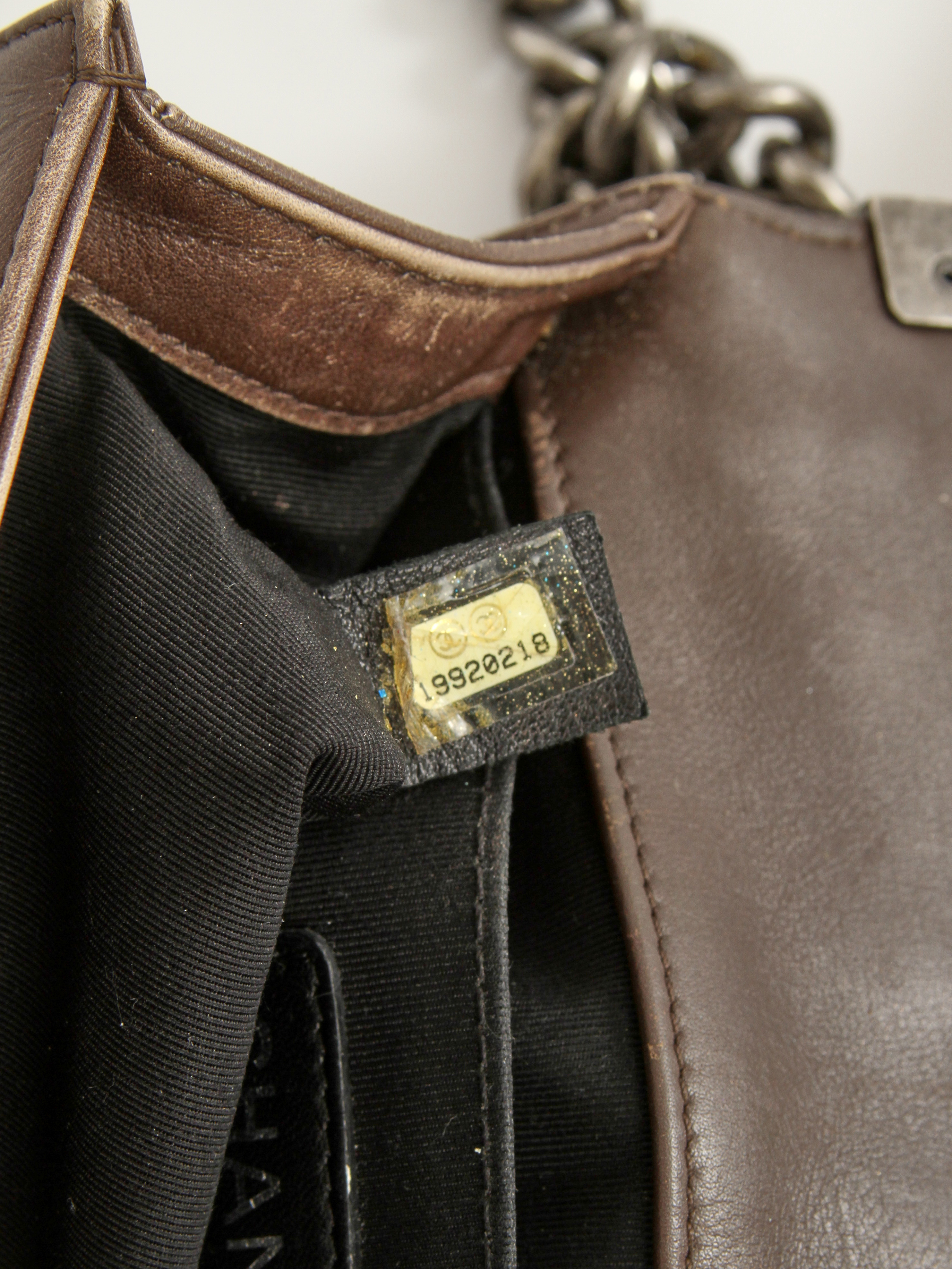 Chanel Boy 10