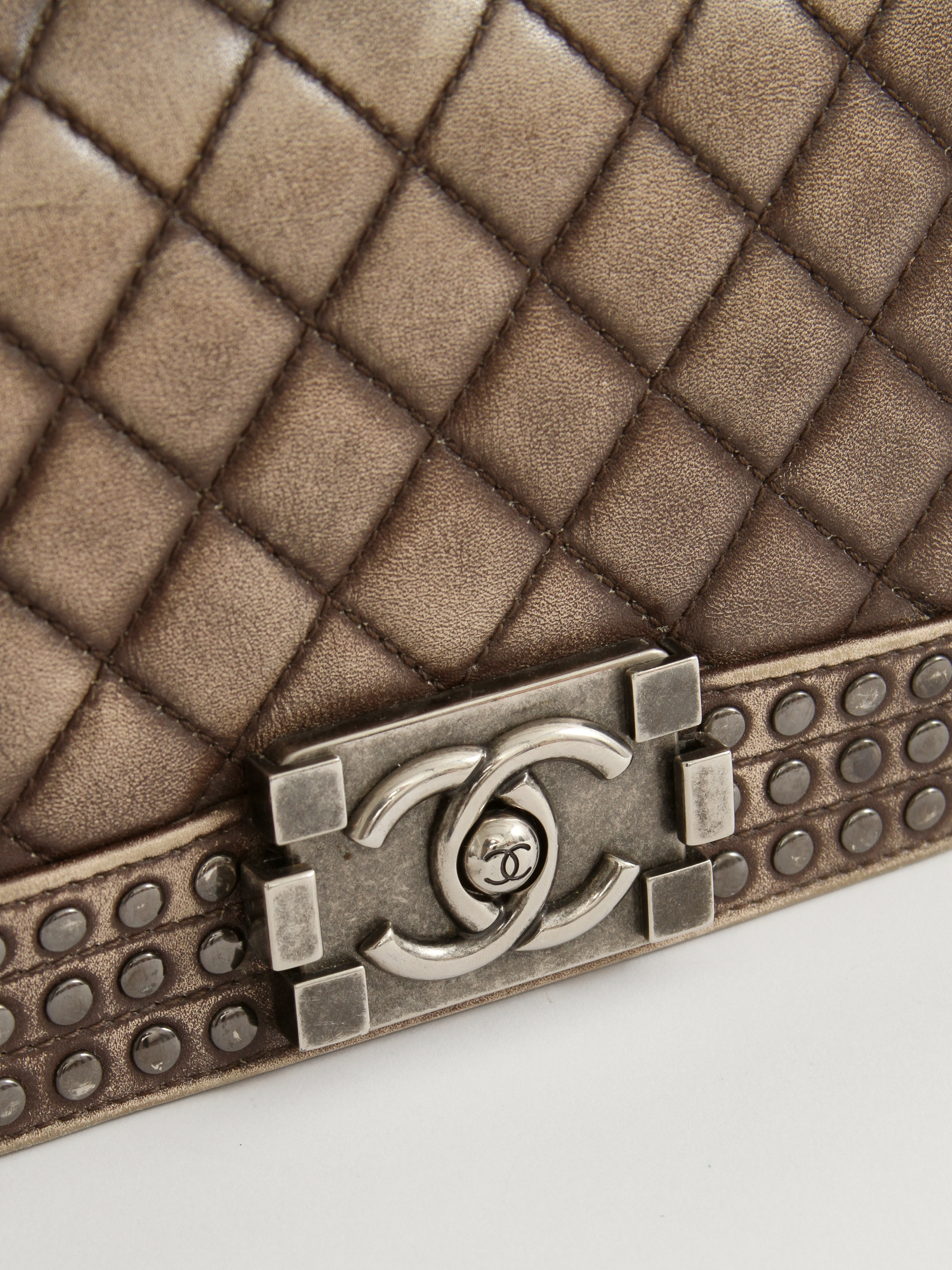 Chanel Boy 5