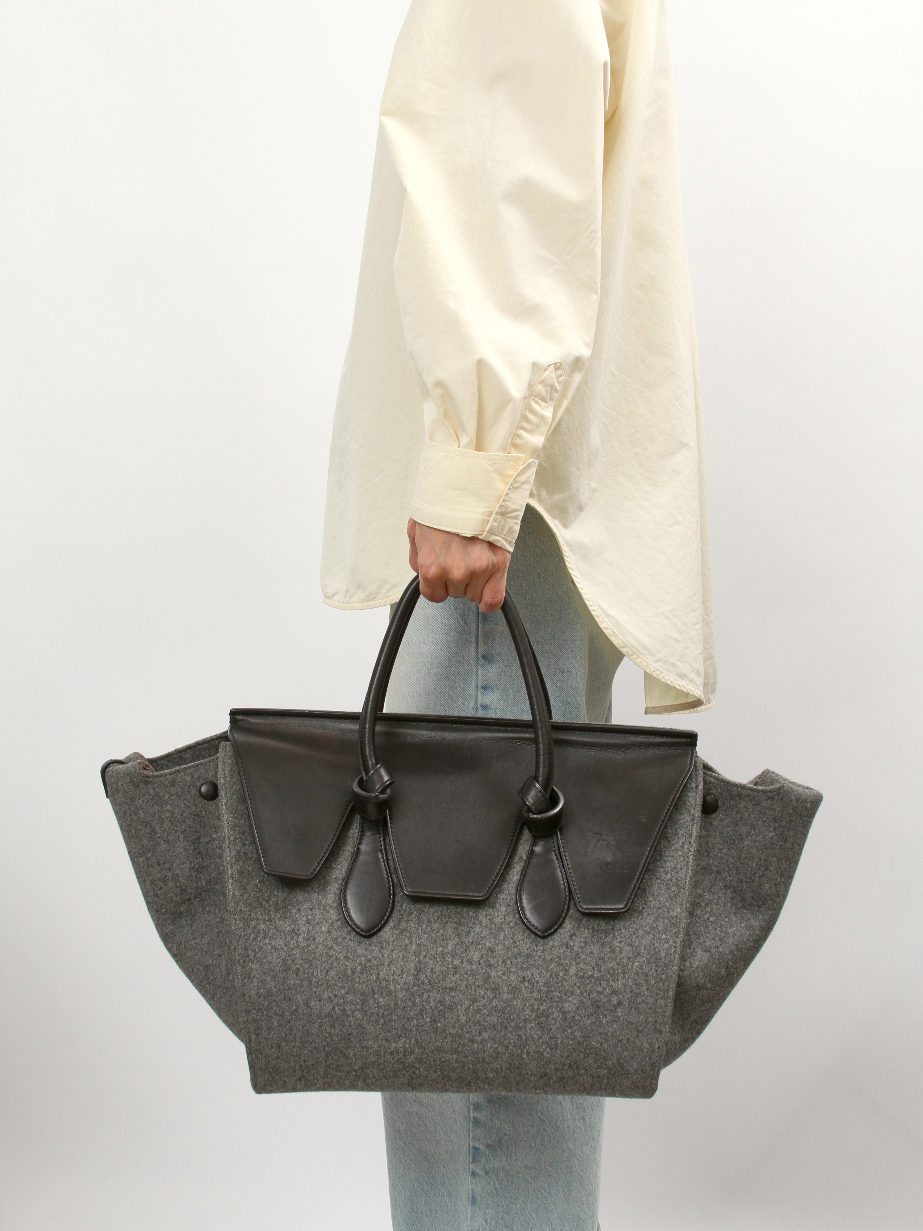 Celine Tie 1