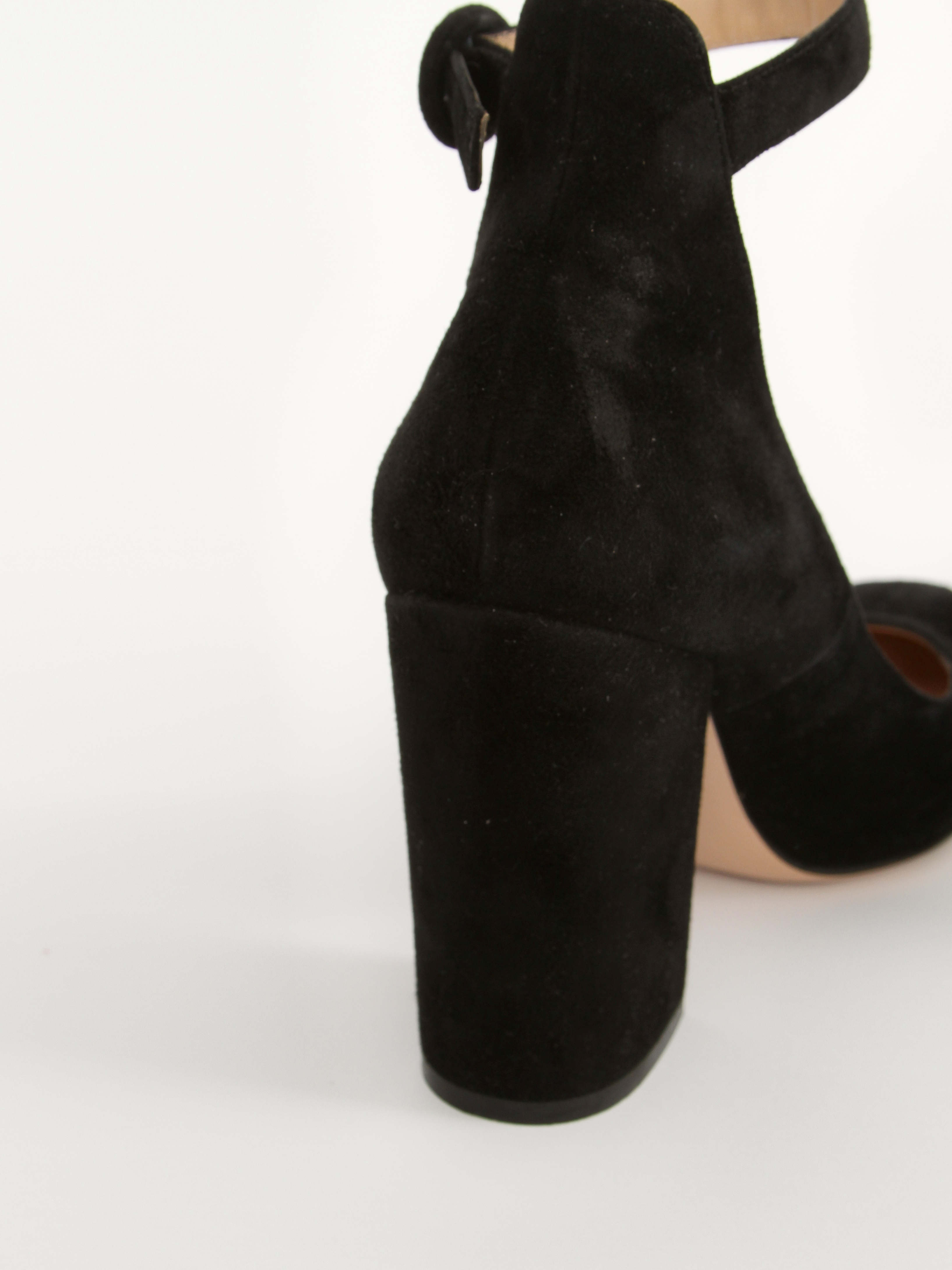 Gianvito Rossi Shoes 37.5 11