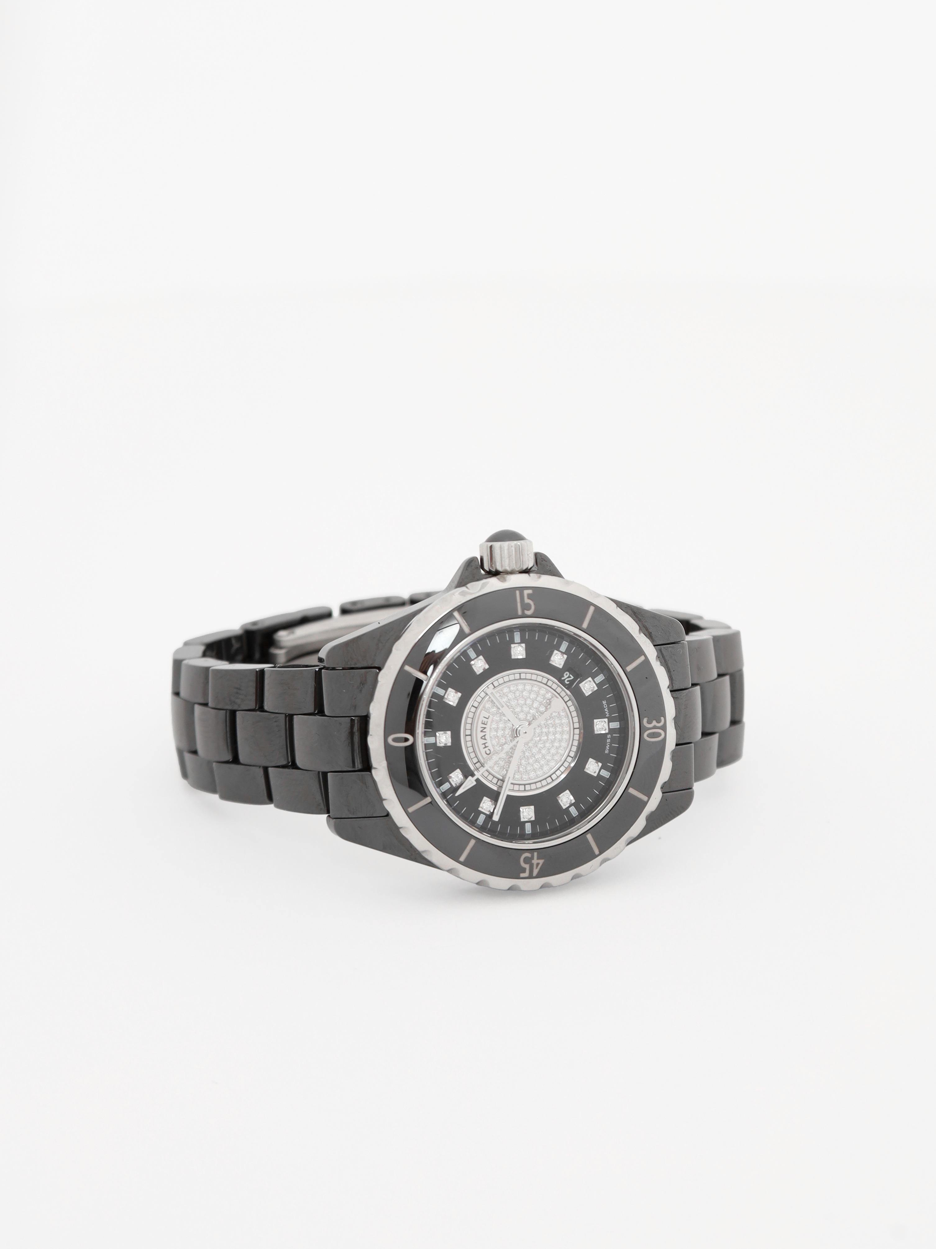 Chanel J12 2