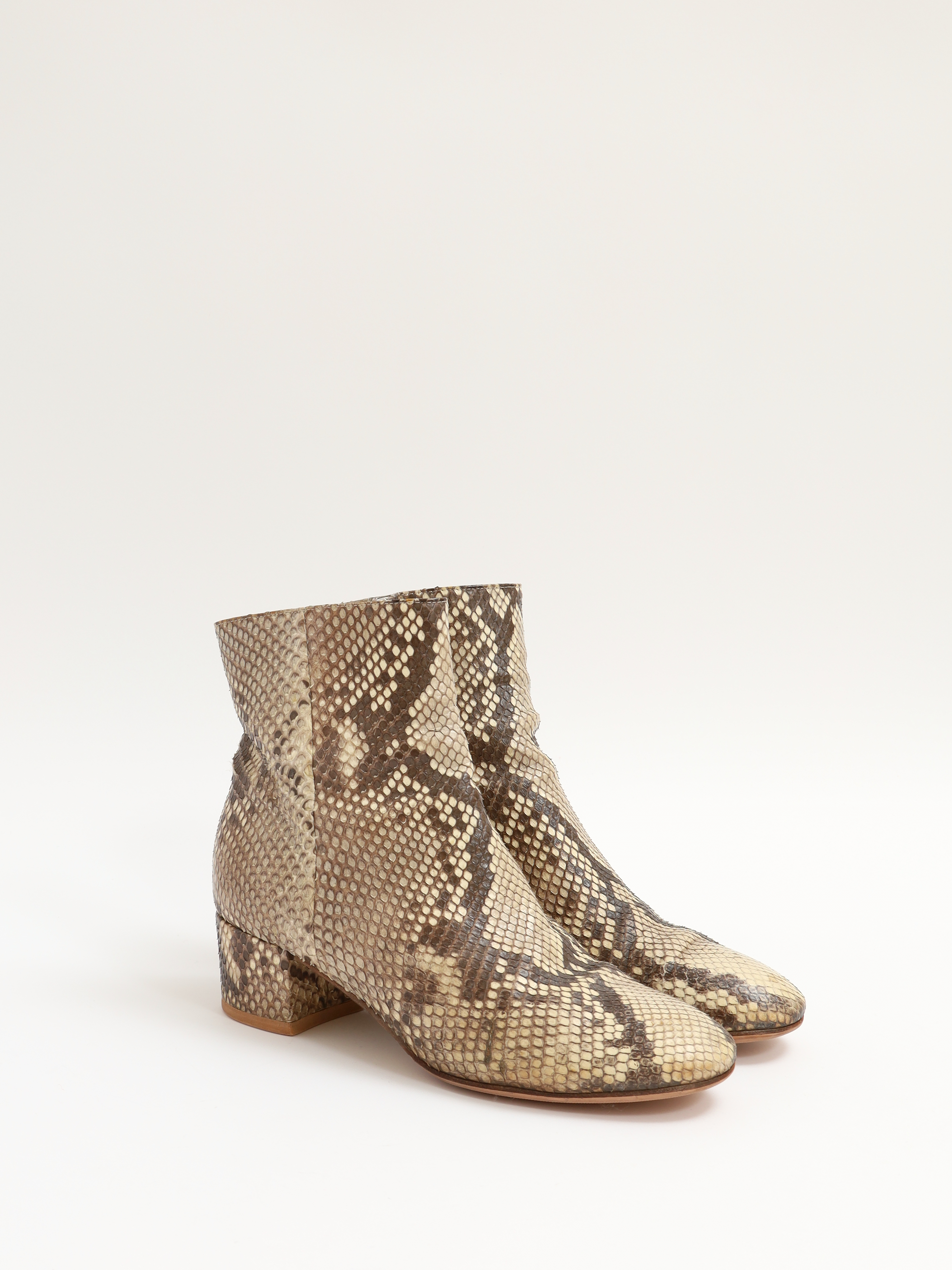 Gianvito Rossi Shoes 37 1